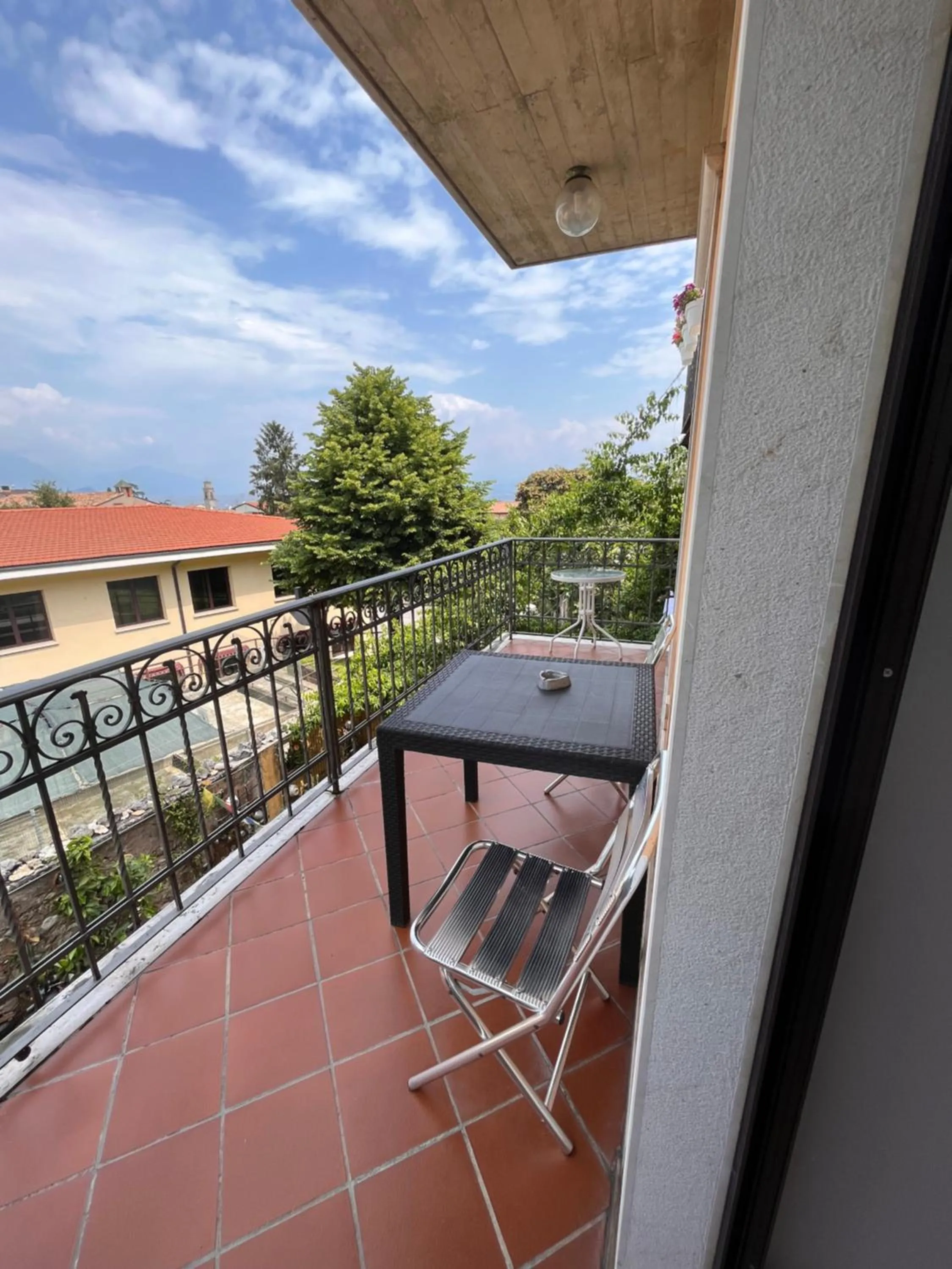 The Tower Of The Old King