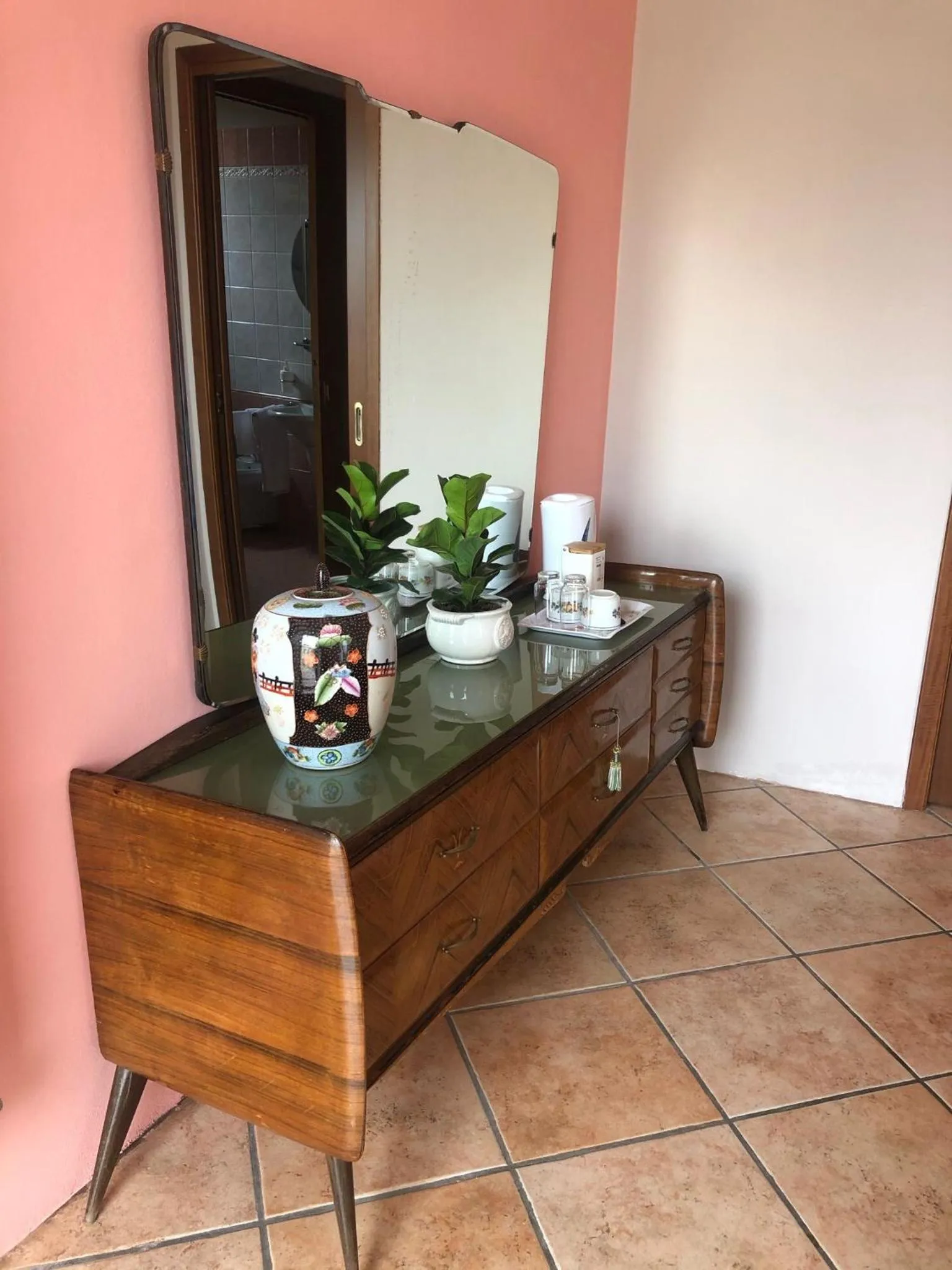 The Tower Of The Old King