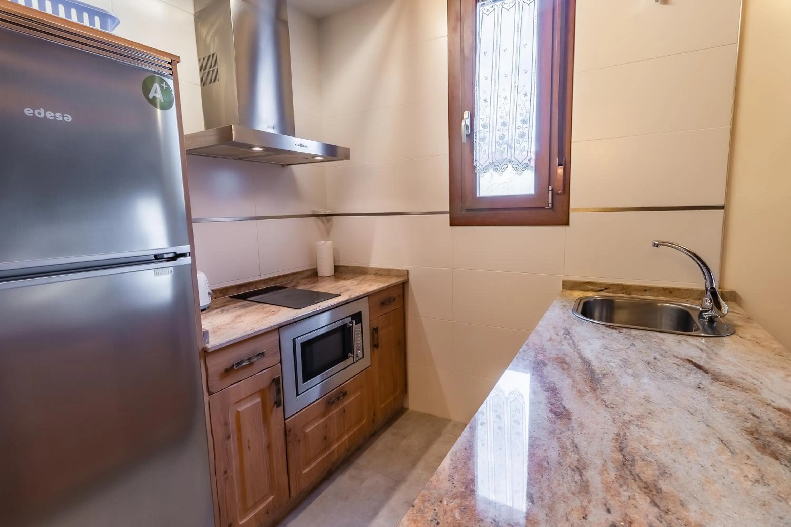 kitchen in Apartamentos & casas rurales Santo Domingo de Silos