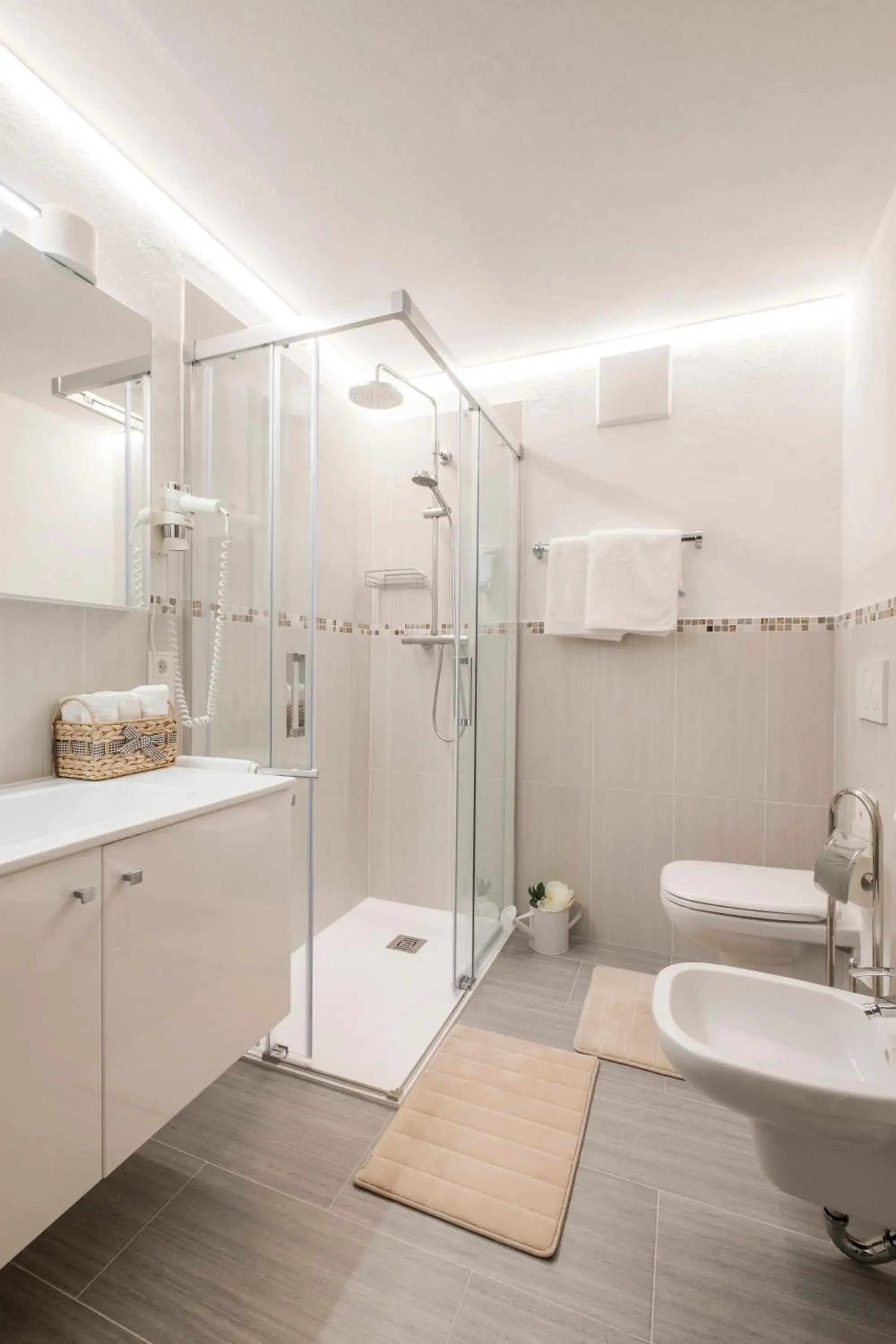 One-Bedroom Apartment in Hotel Serena One-Bedroom Apartment in Hotel Serena