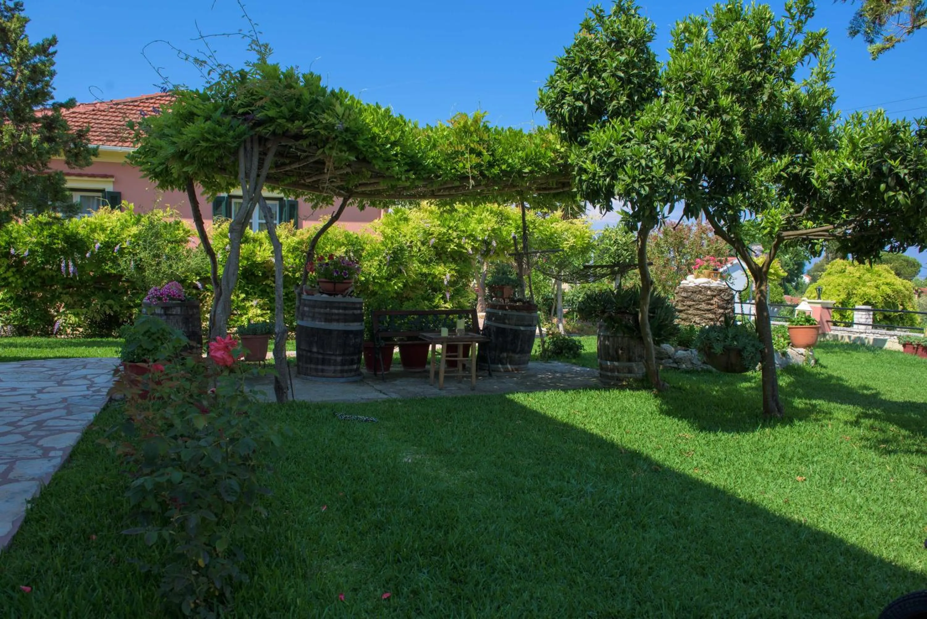 Garden in Othonas Apartments
