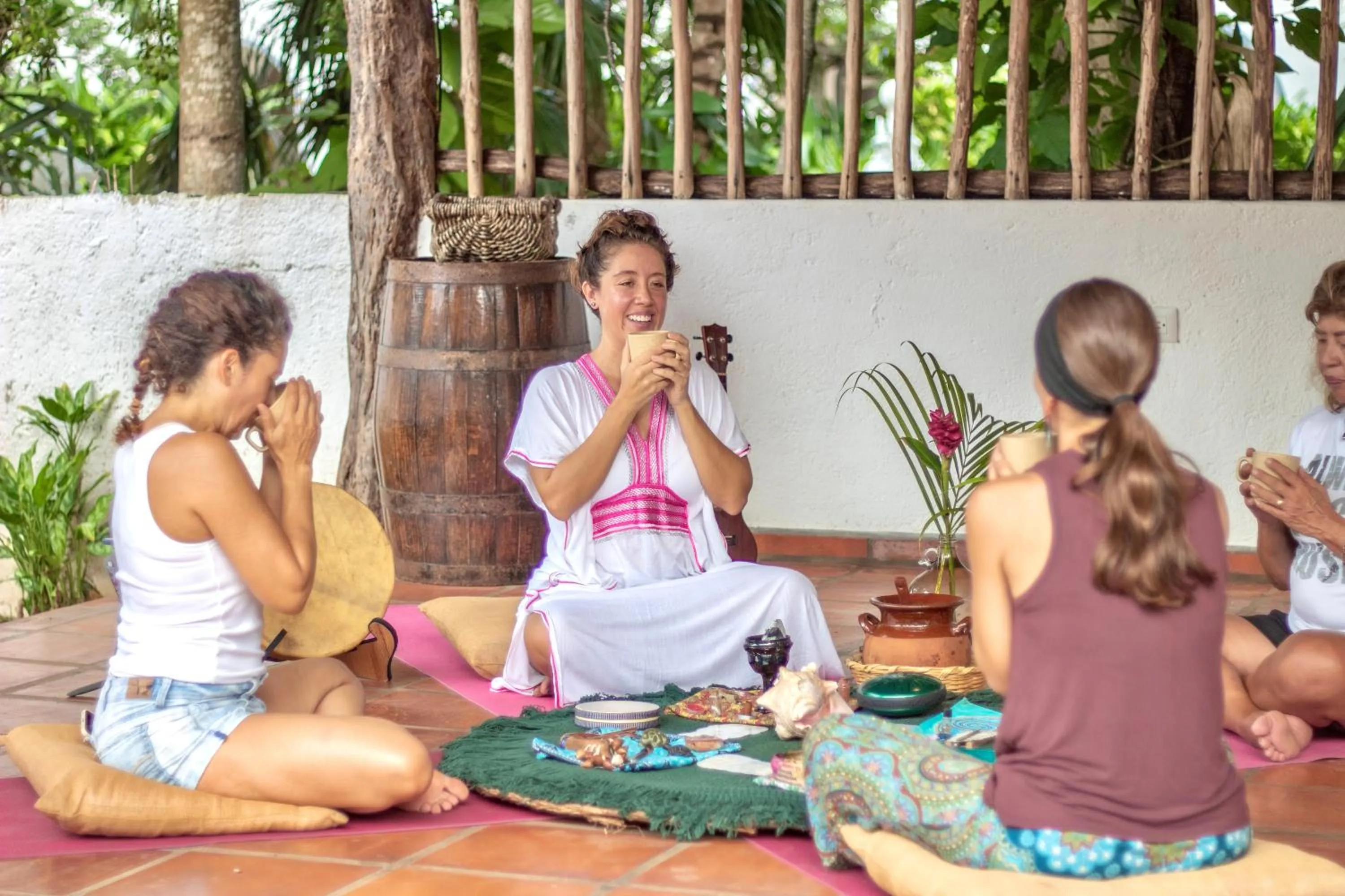 Garden in Albatros by Bedsfriends