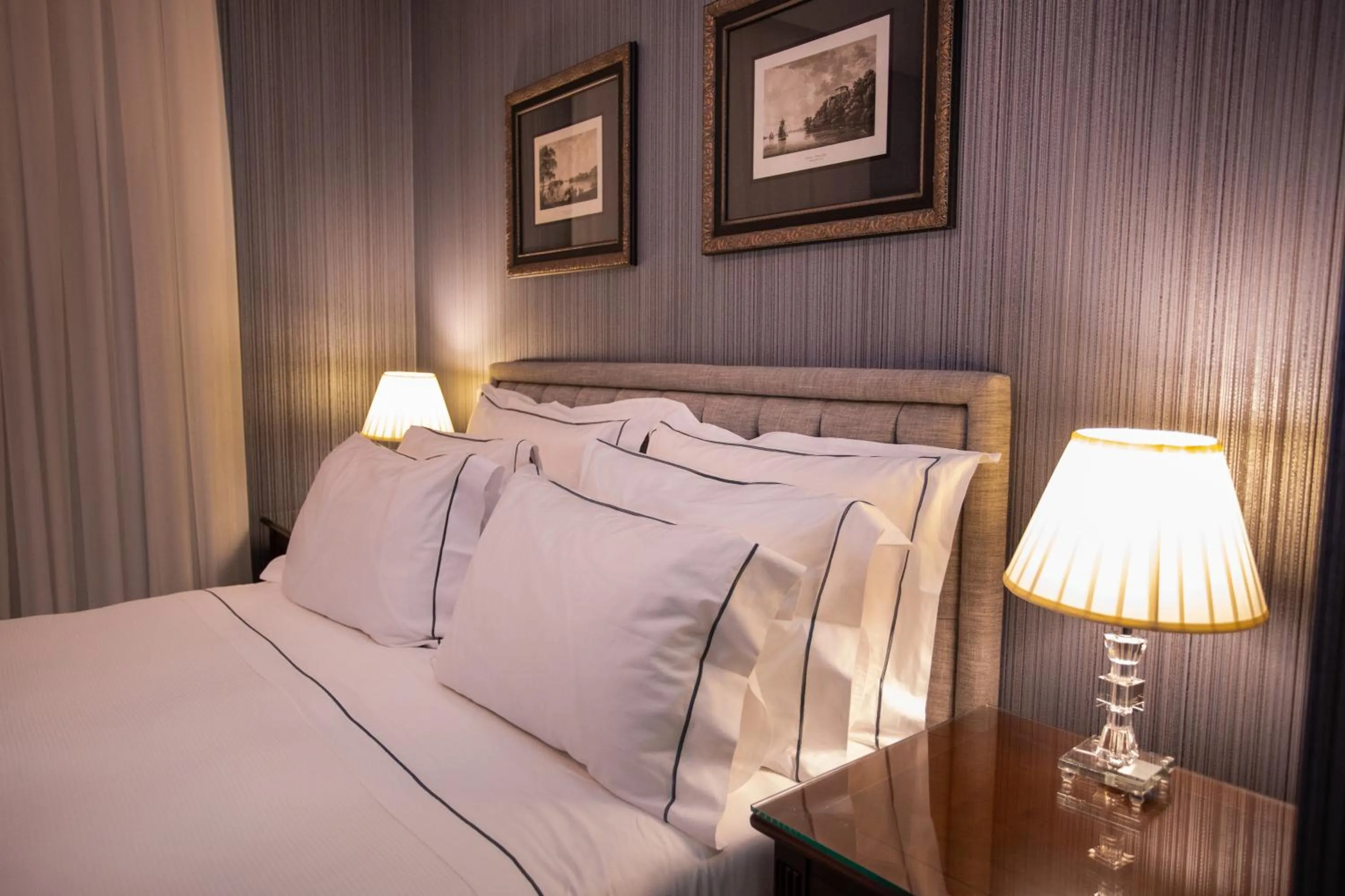 Bed in Sofistic Hotel