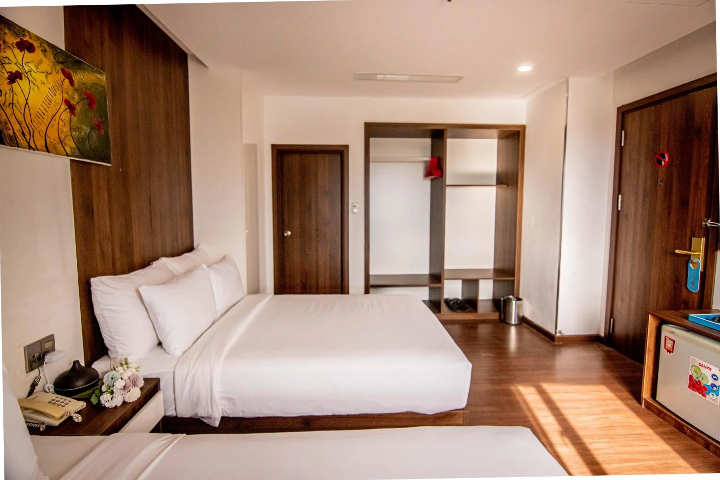 Bed in Gold Central Hotel by Haviland