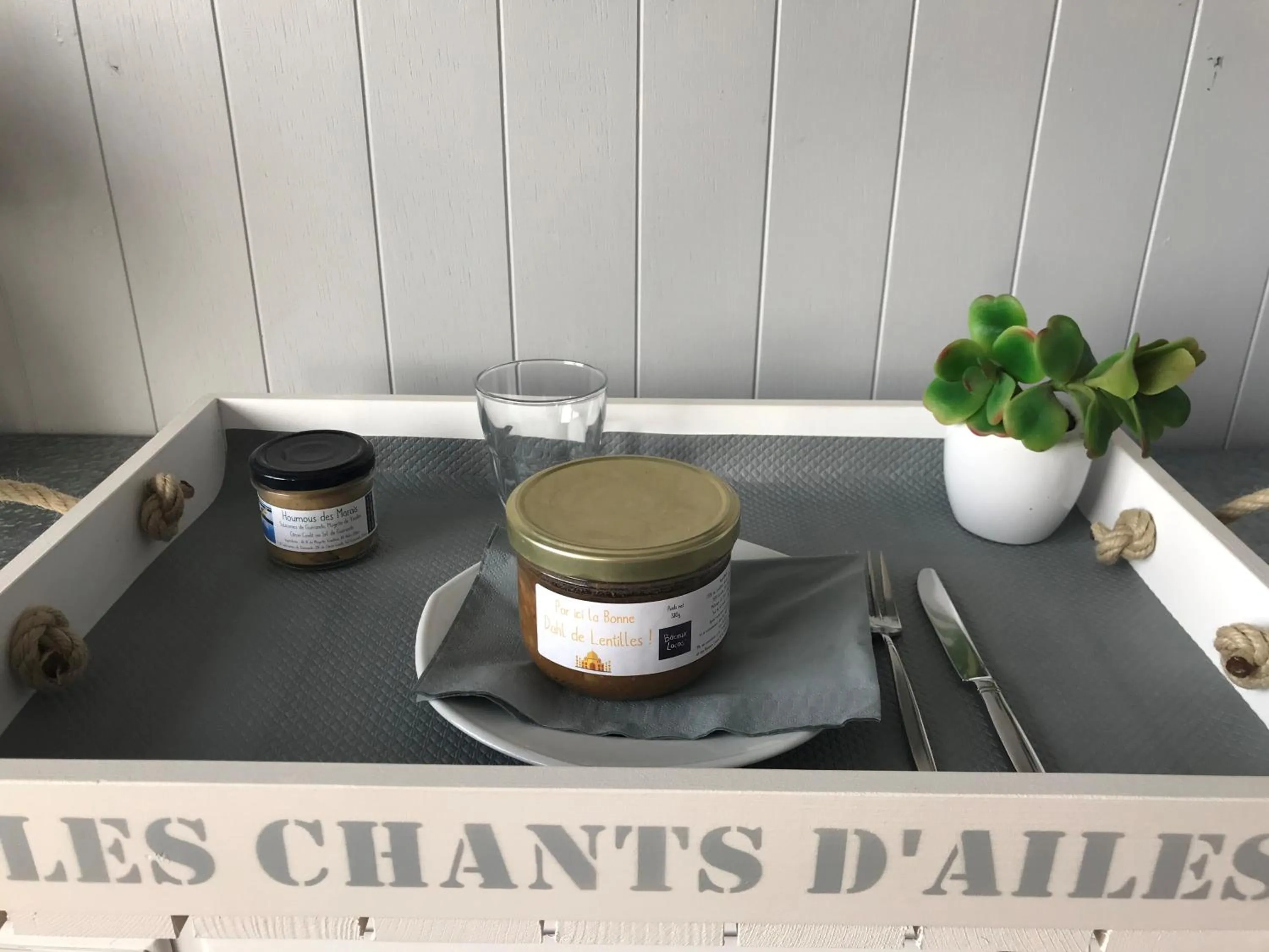 Food in Les Chants d'Ailes - Hôtel Face Mer