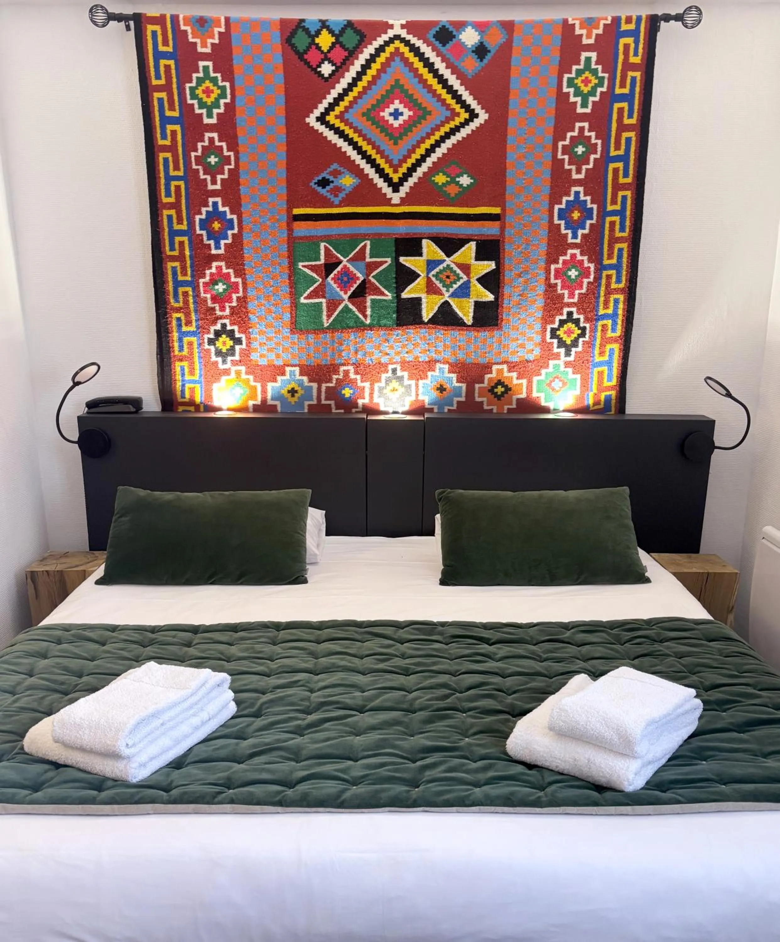 Bed in Hôtel du Parc Nantes Ouest Orvault