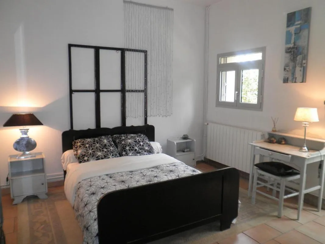 Photo of the whole room in Chambres d'Hôtes A Buglose