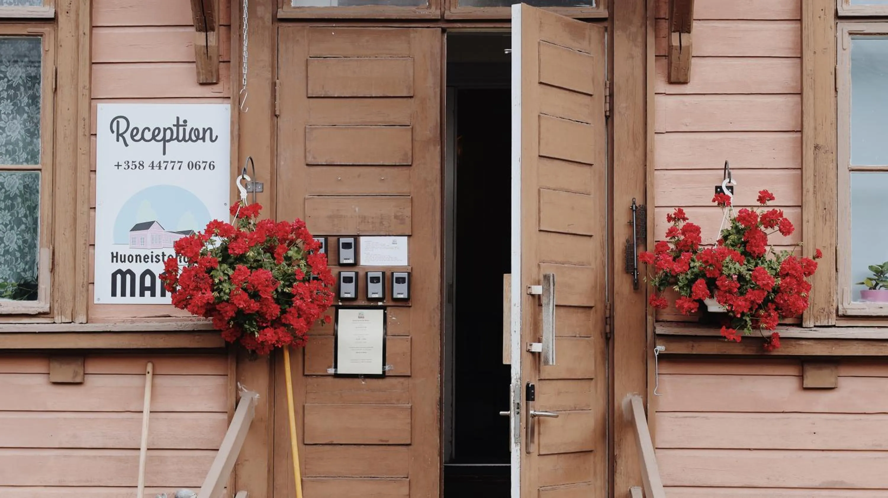 Facade/entrance in Huoneistohotelli Marja
