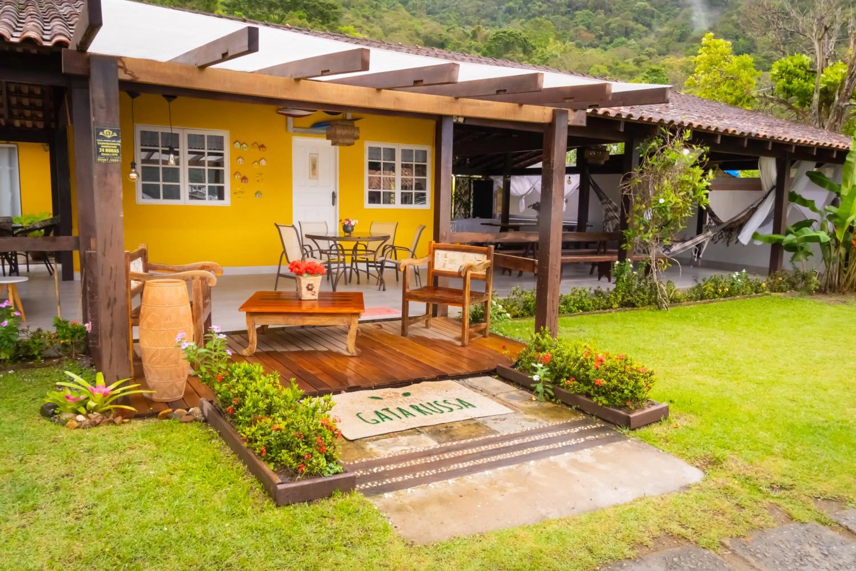 Property building in Pousada Gata Russa