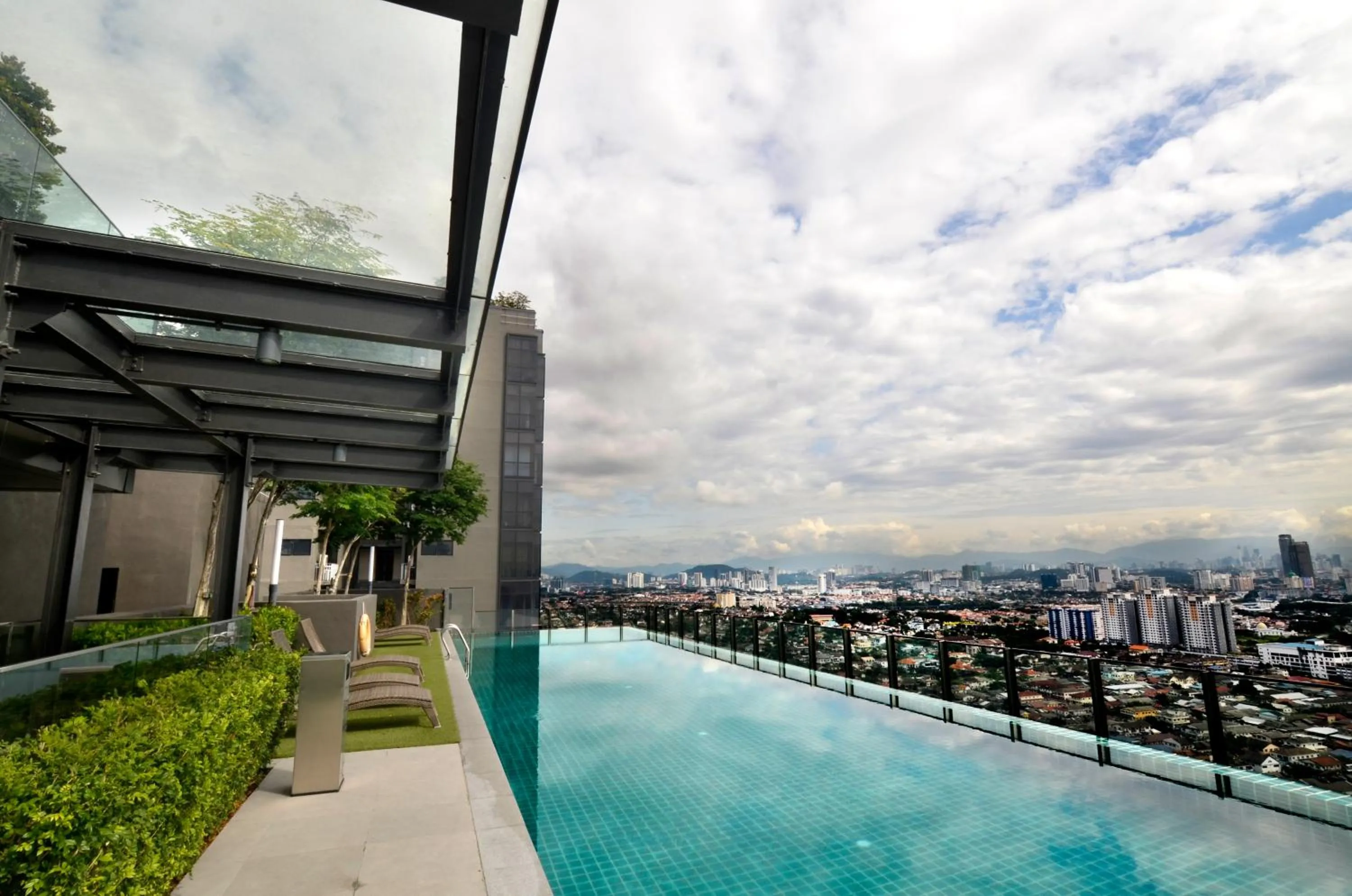 Swimming pool in Happy Homestay@Icon City Petaling Jaya Sunway Subang