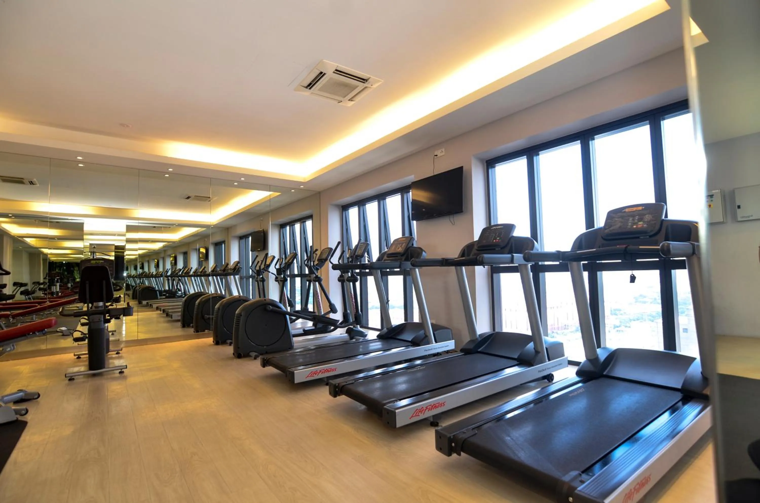 Fitness centre/facilities in Happy Homestay@Icon City Petaling Jaya Sunway Subang
