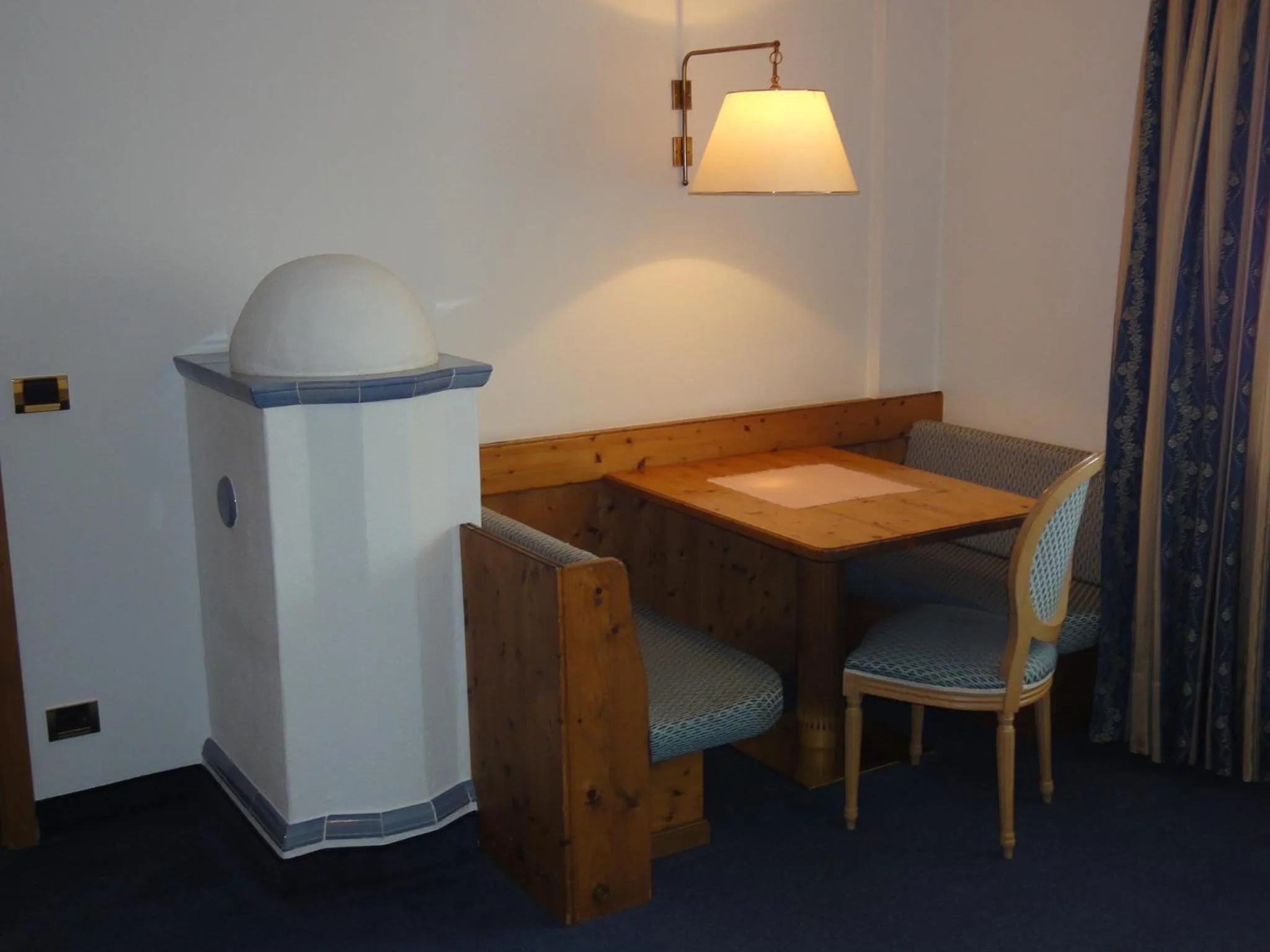 Dining area in Hotel zum Wolf