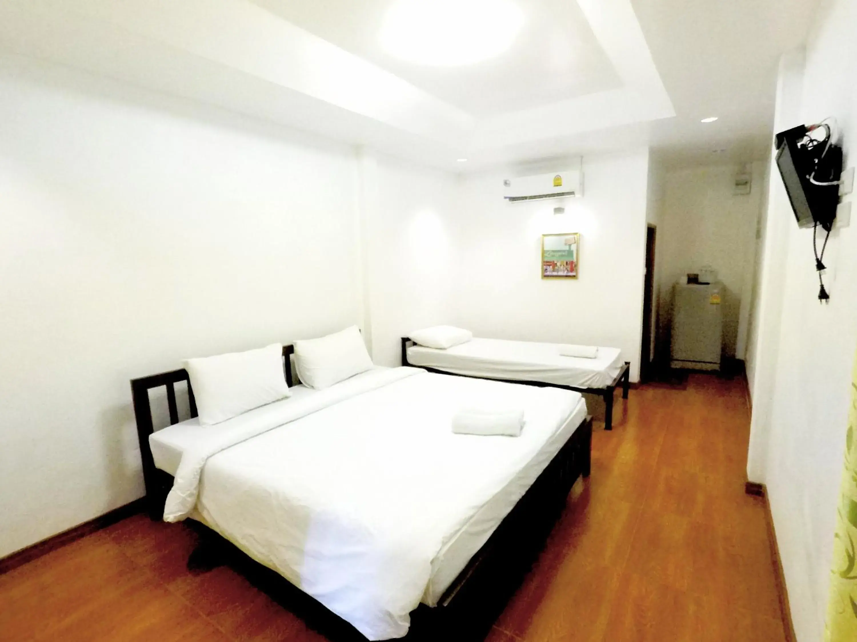 Double Room with Balcony (3 Adults) in Thiw Tara Resort Double Room with Balcony (3 Adults) in Thiw Tara Resort