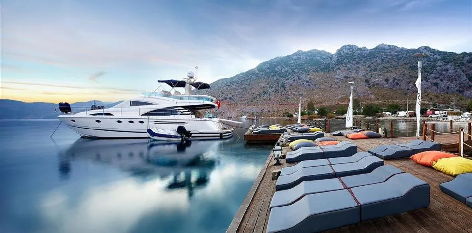 Fİ Light Solto Boutique Beach Hotel