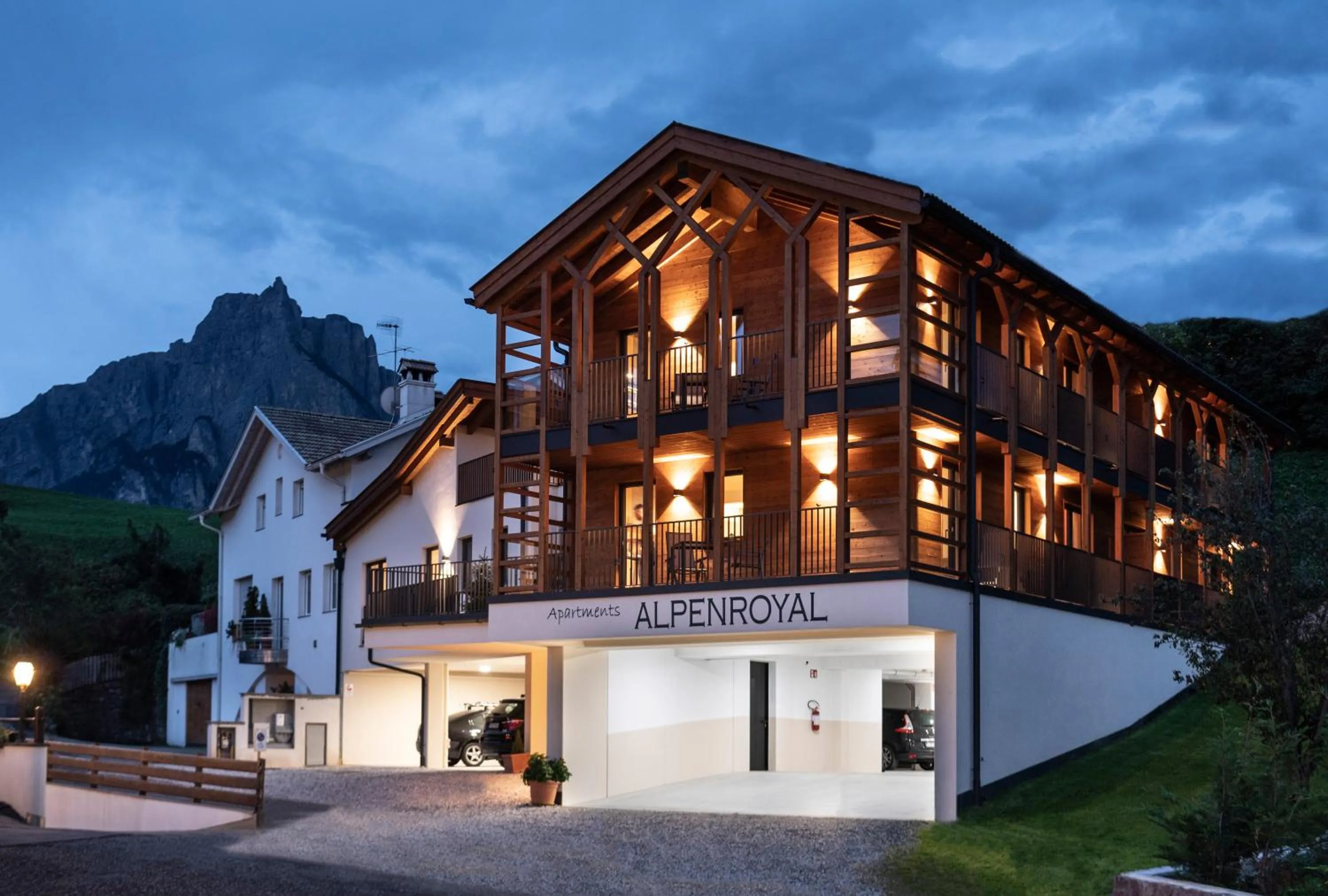 Property building in Hotel Alpenroyal