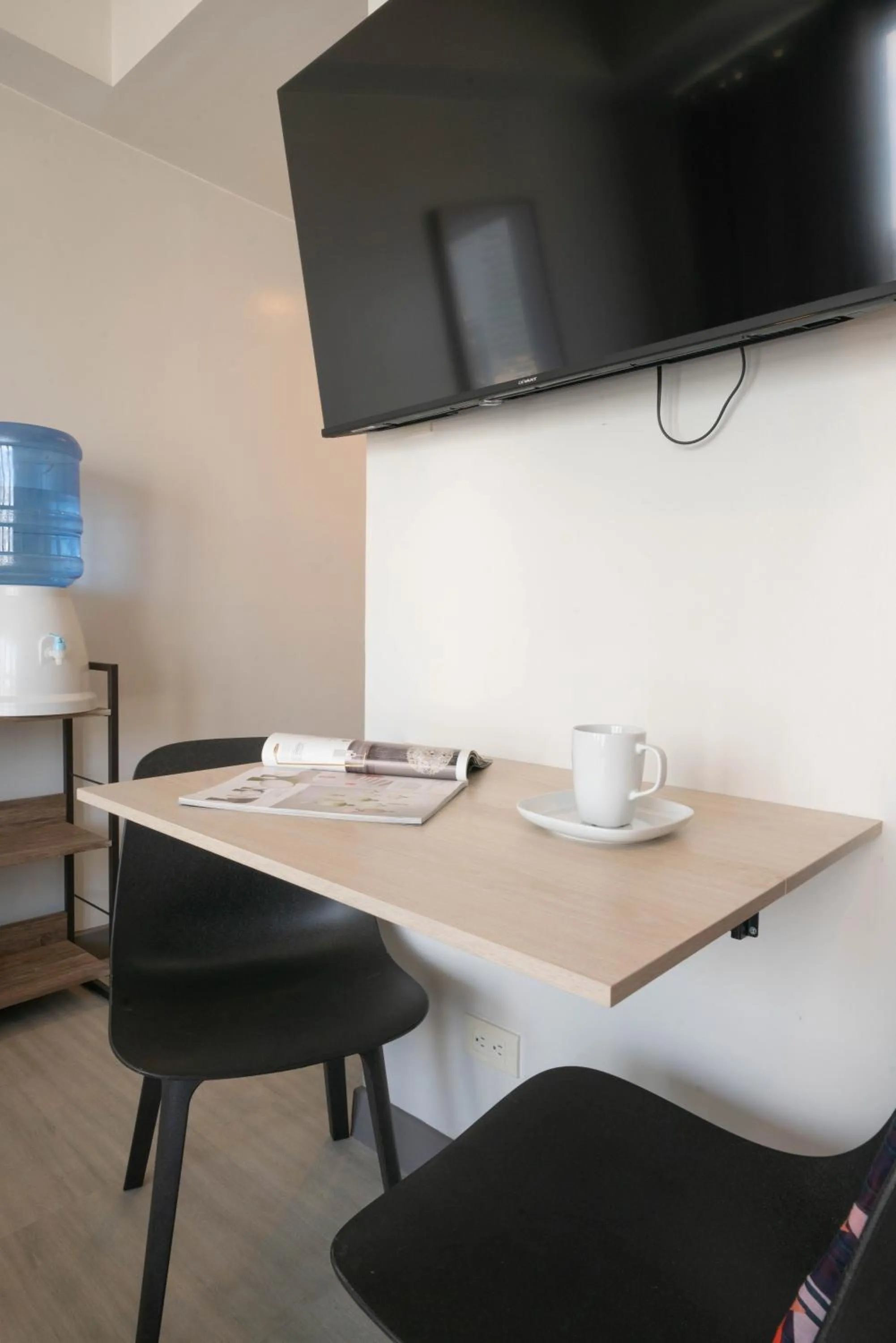 Studio with Balcony in KL Tower Makati Apartments by PH Staycation