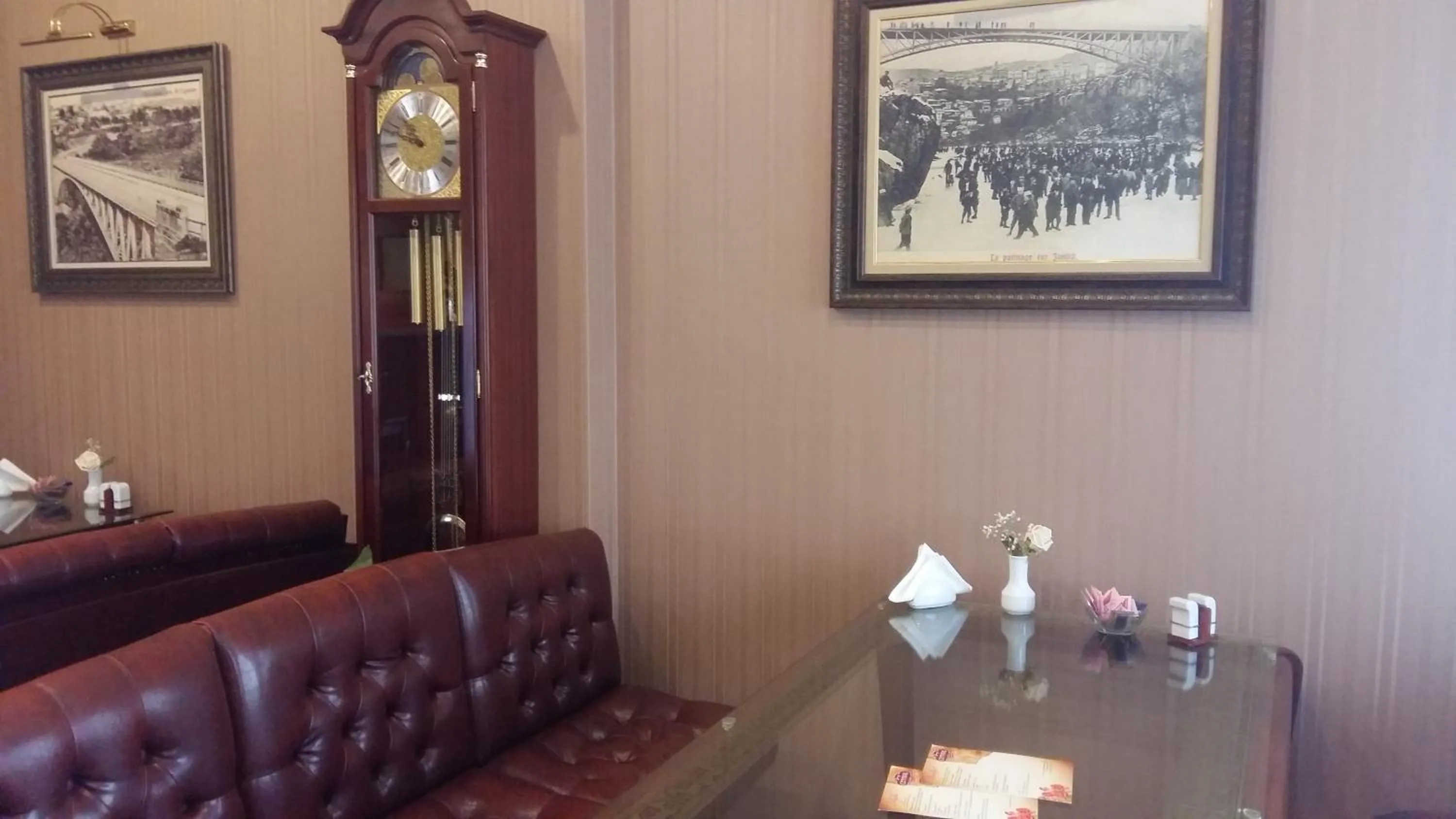 Lobby or reception in Hotel Central