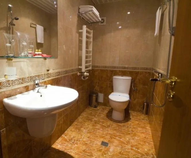 Bathroom in Hotel Central