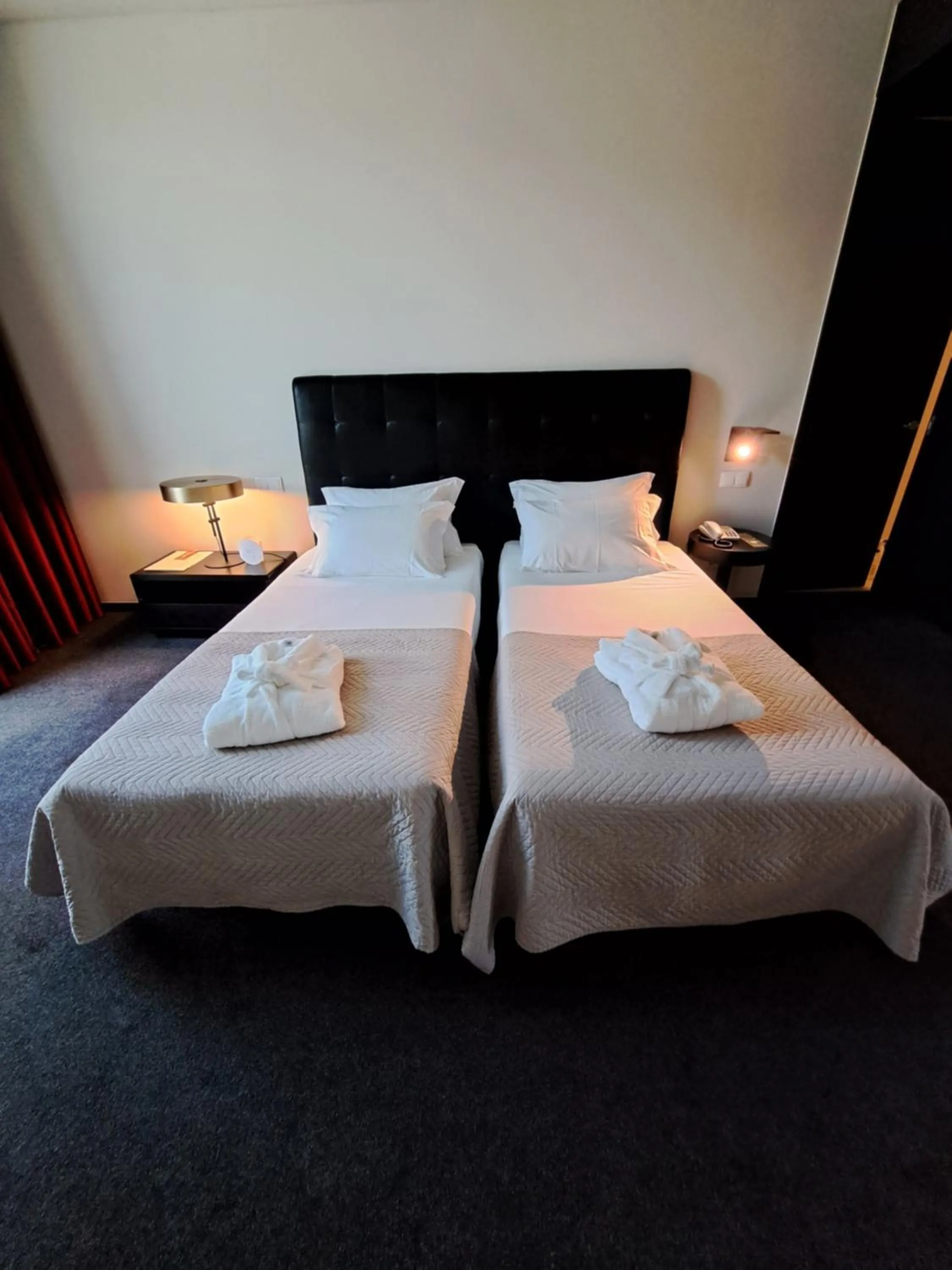 Bedroom, Bed in Axis Viana Business & SPA Hotel