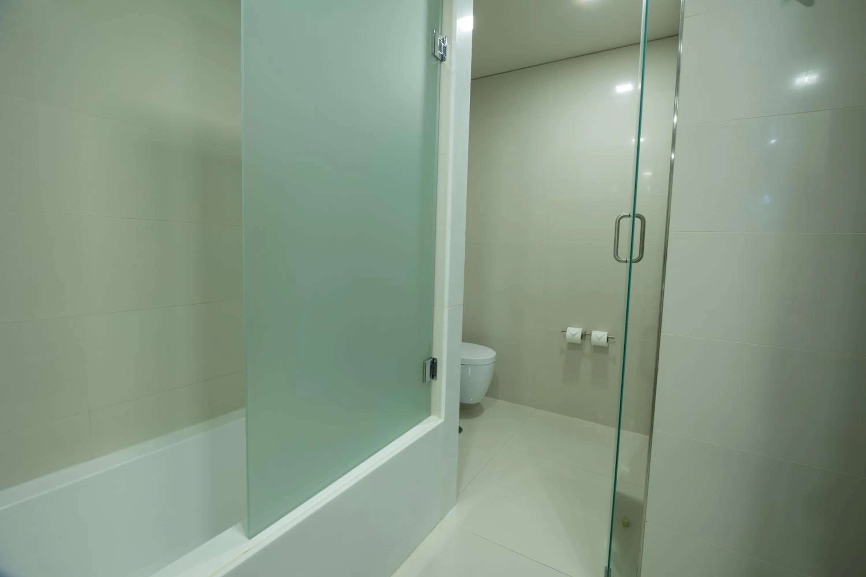 Shower in Axis Viana Business & SPA Hotel