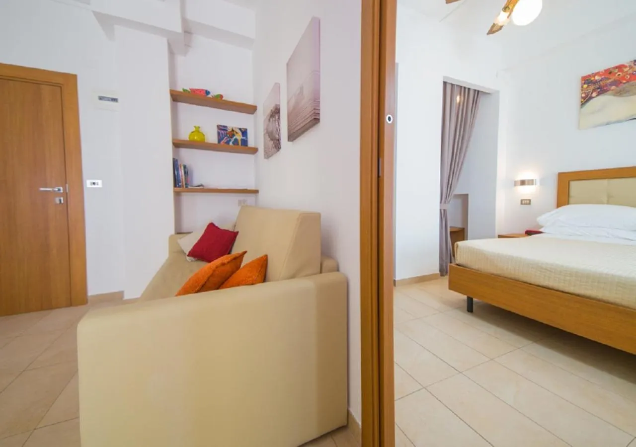 Photo of the whole room, Bed in Mediterraneo Hotel & Suites