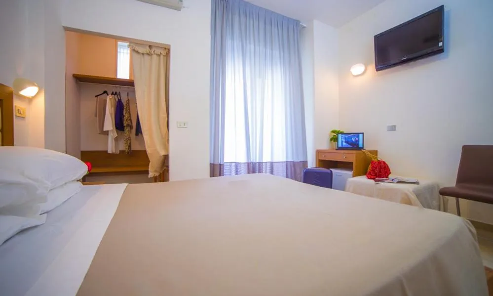 Bed in Mediterraneo Hotel & Suites