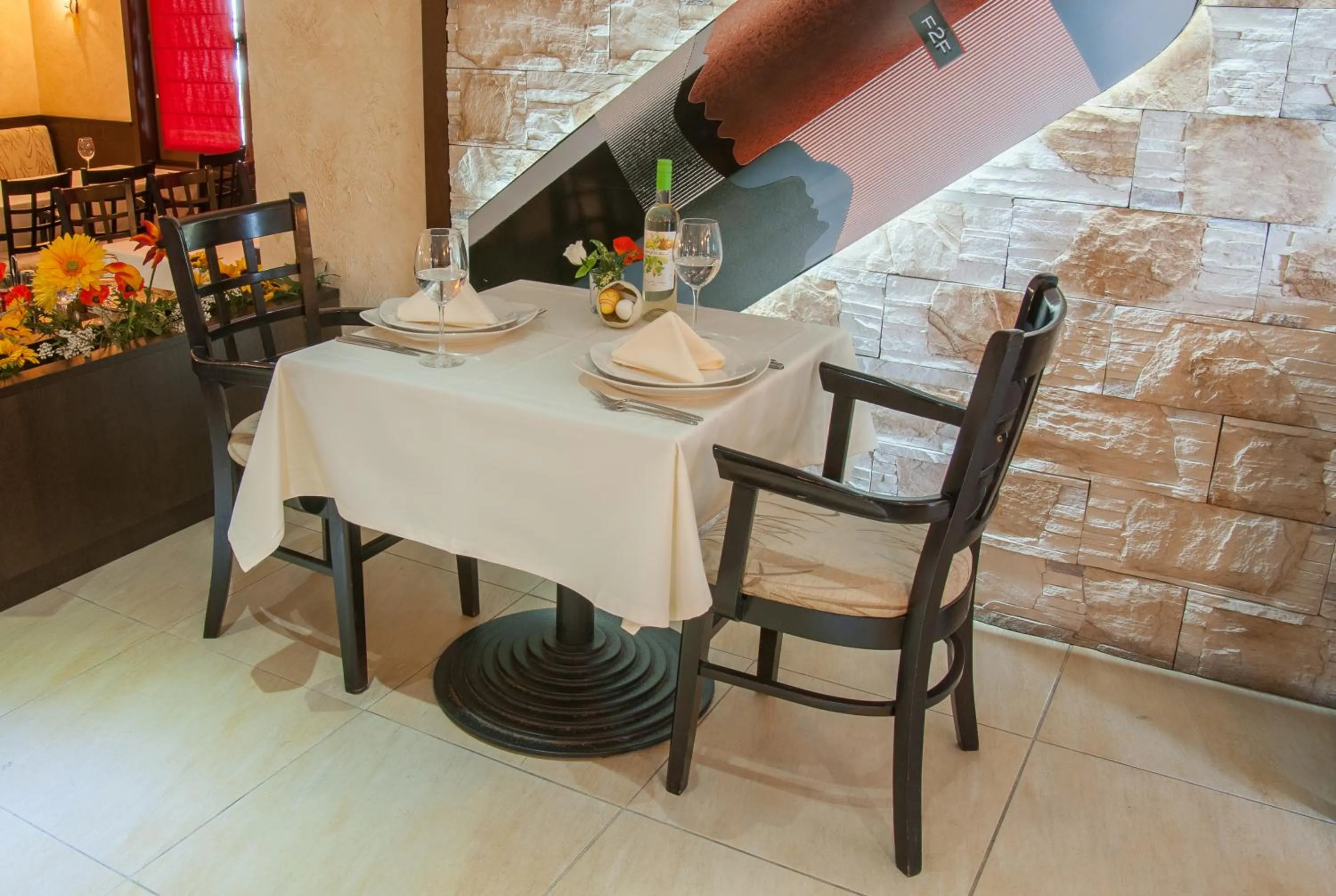 Restaurant/places to eat in Hotel Domaine Peshtera