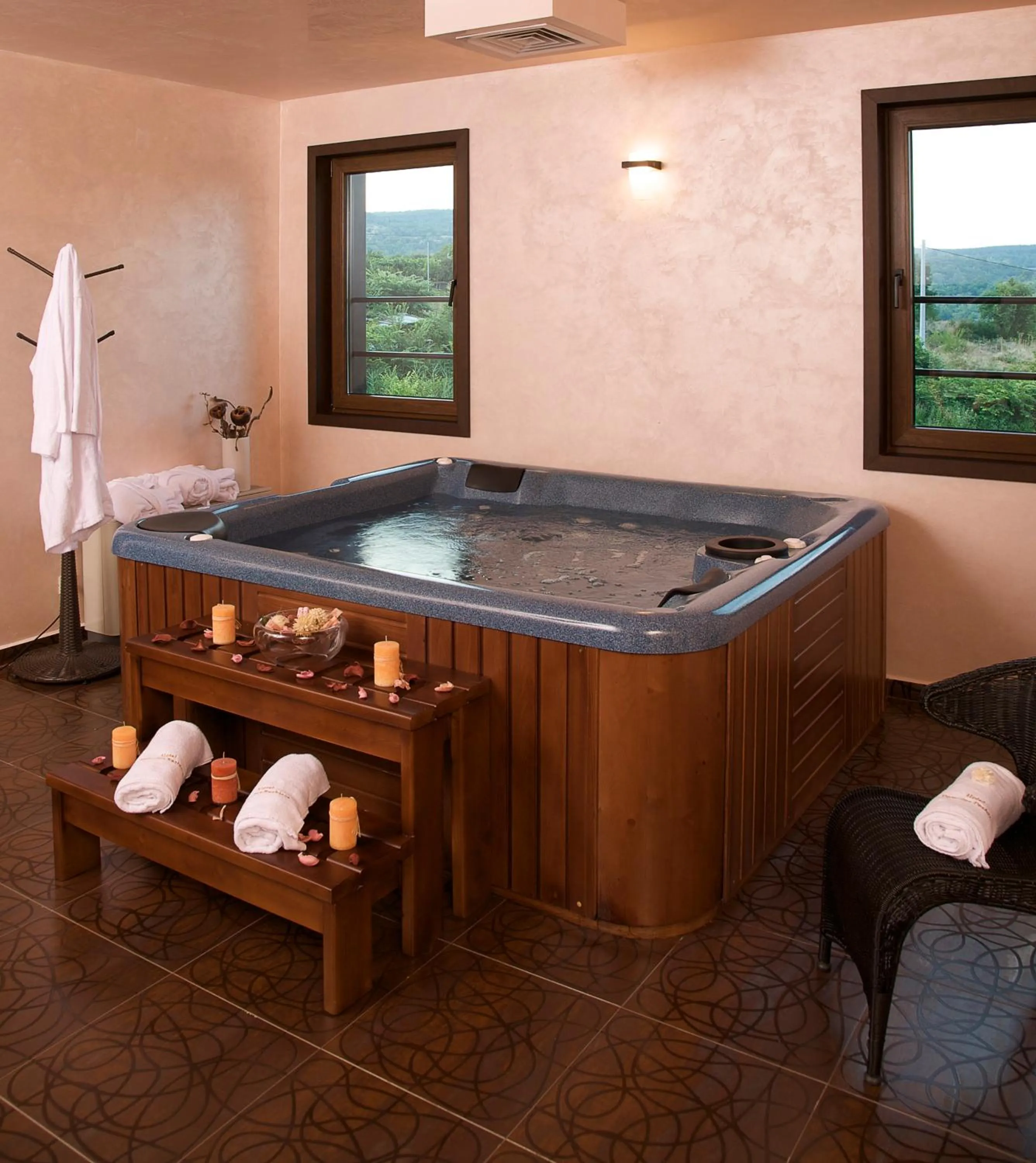 Hot Tub in Hotel Domaine Peshtera