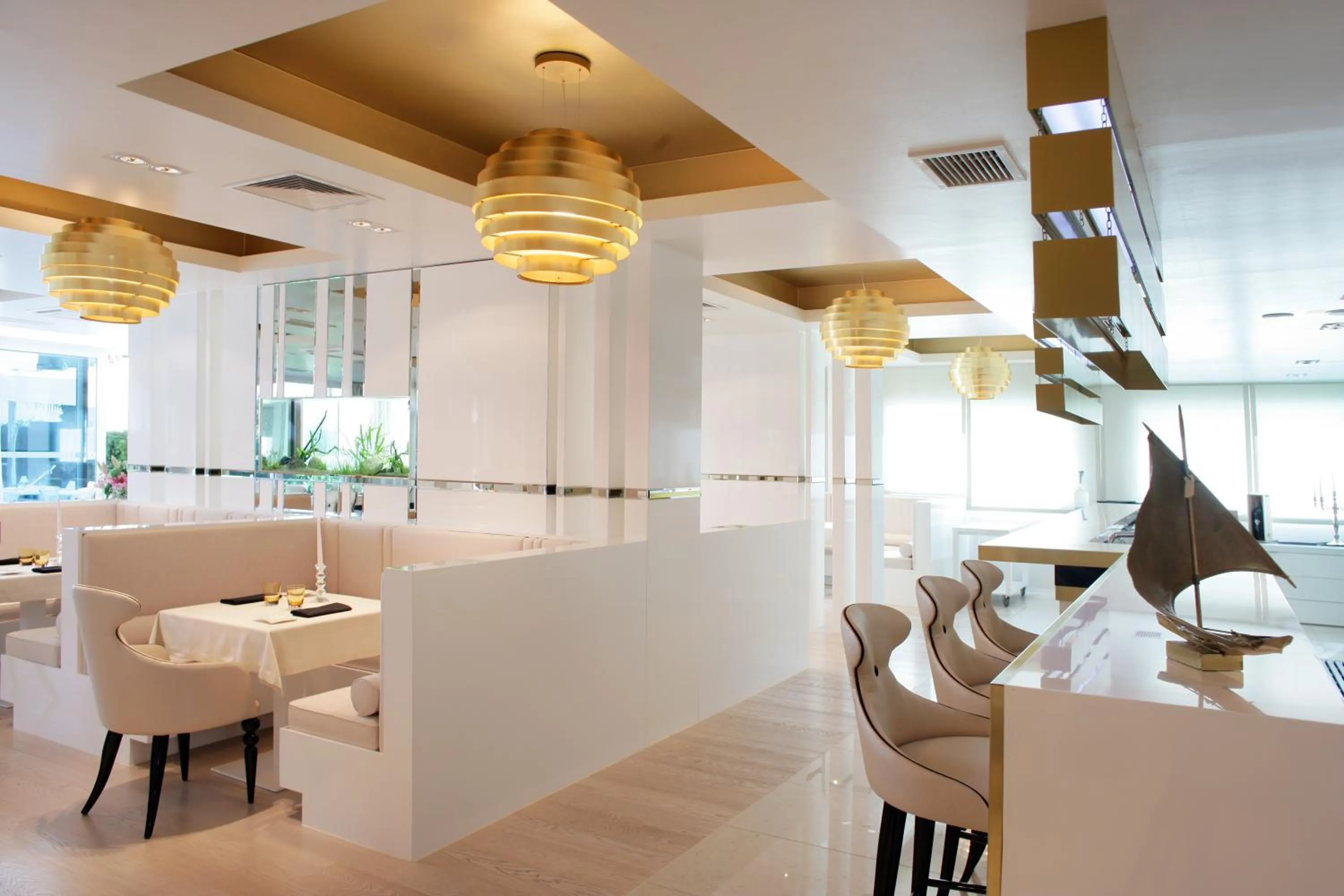 Restaurant/places to eat in Damianii Luxury Boutique Hotel & Spa