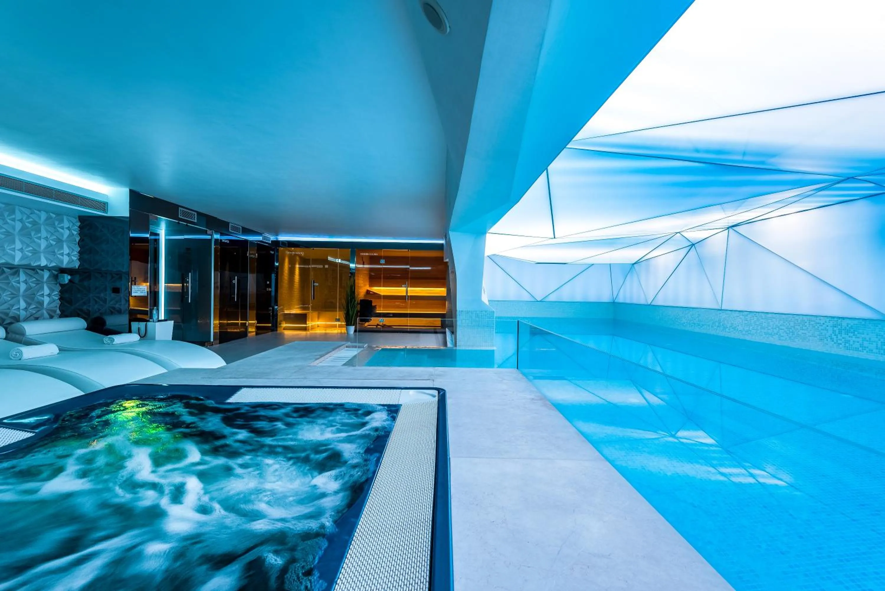 Swimming pool in Damianii Luxury Boutique Hotel & Spa