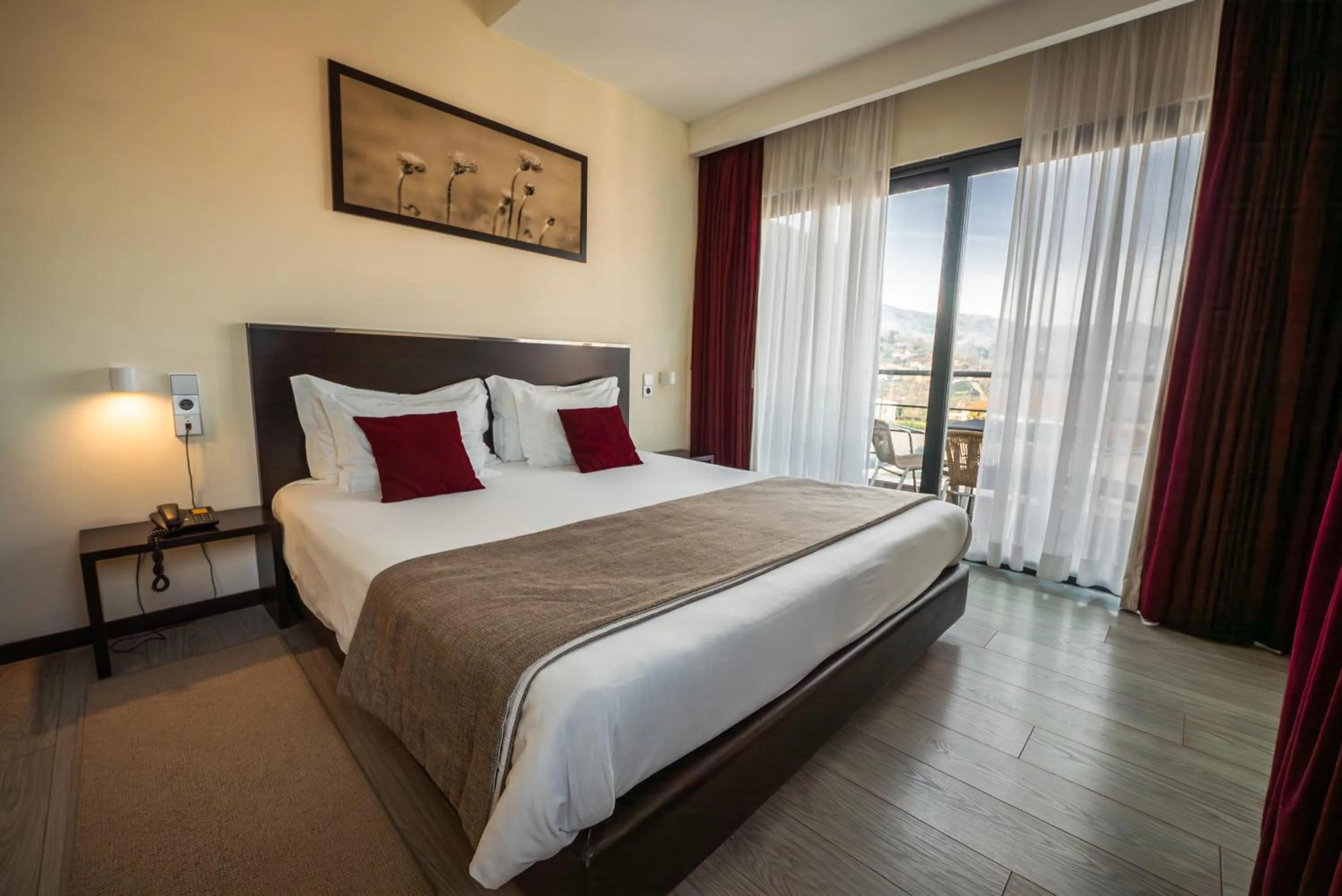 Bedroom, Bed in Hotel Sao Pedro - Arouca