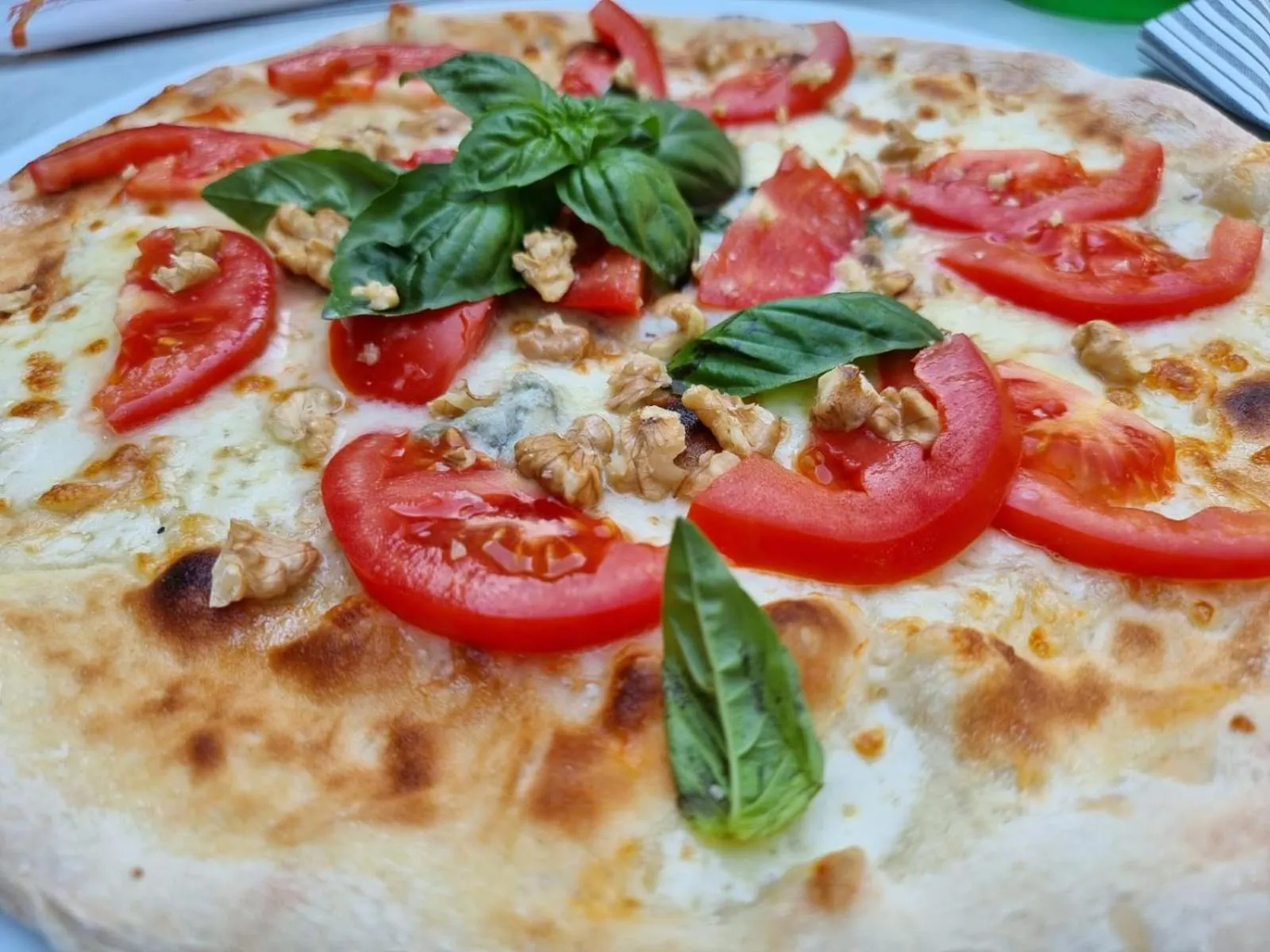 Restaurant/places to eat in Hotel Morena