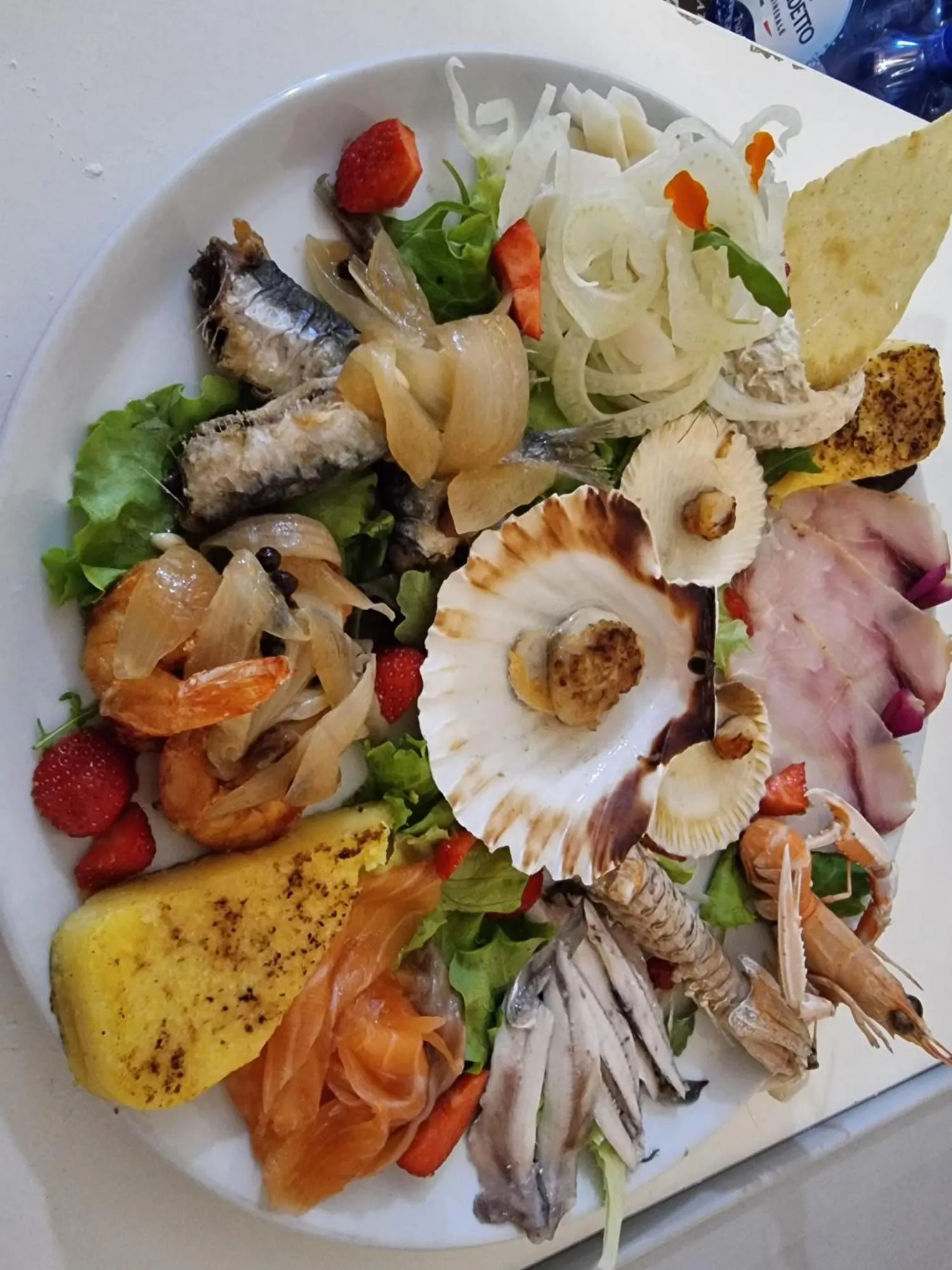 Restaurant/places to eat in Hotel Morena