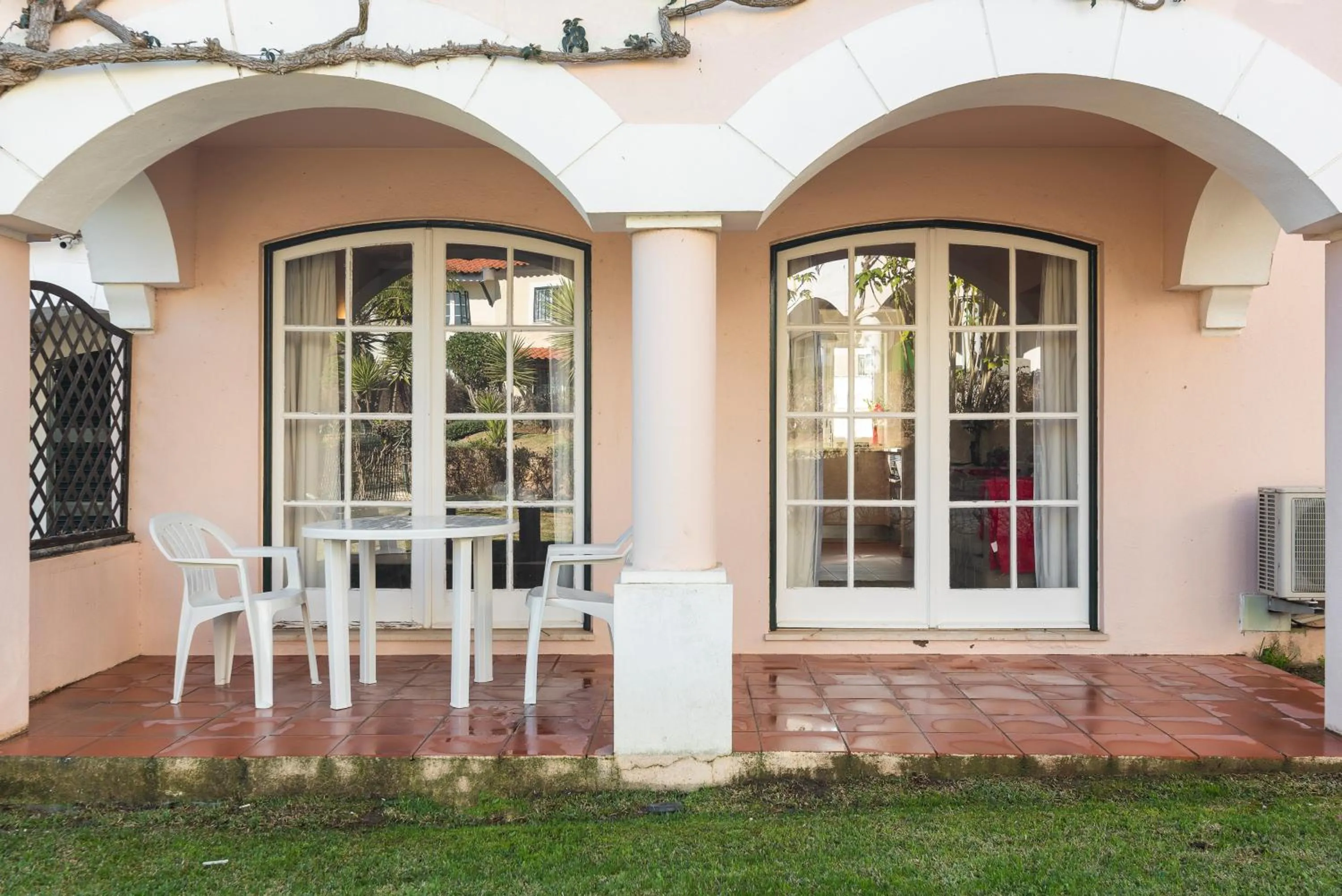 Patio in Old Village & Prestige