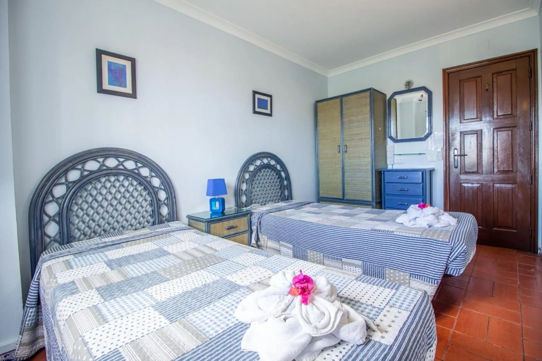 Bedroom, Bed in Old Village & Prestige