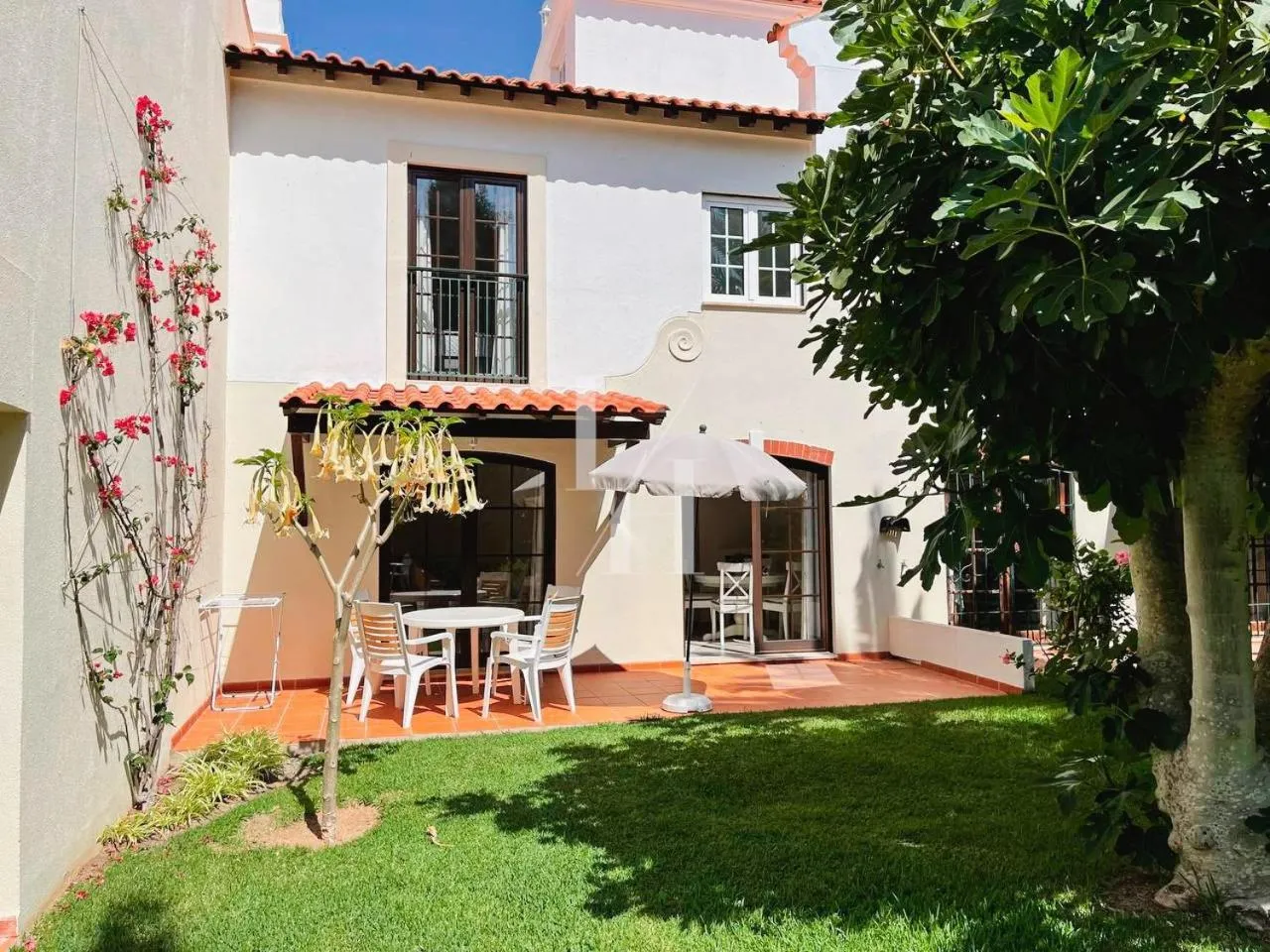 Patio in Old Village & Prestige