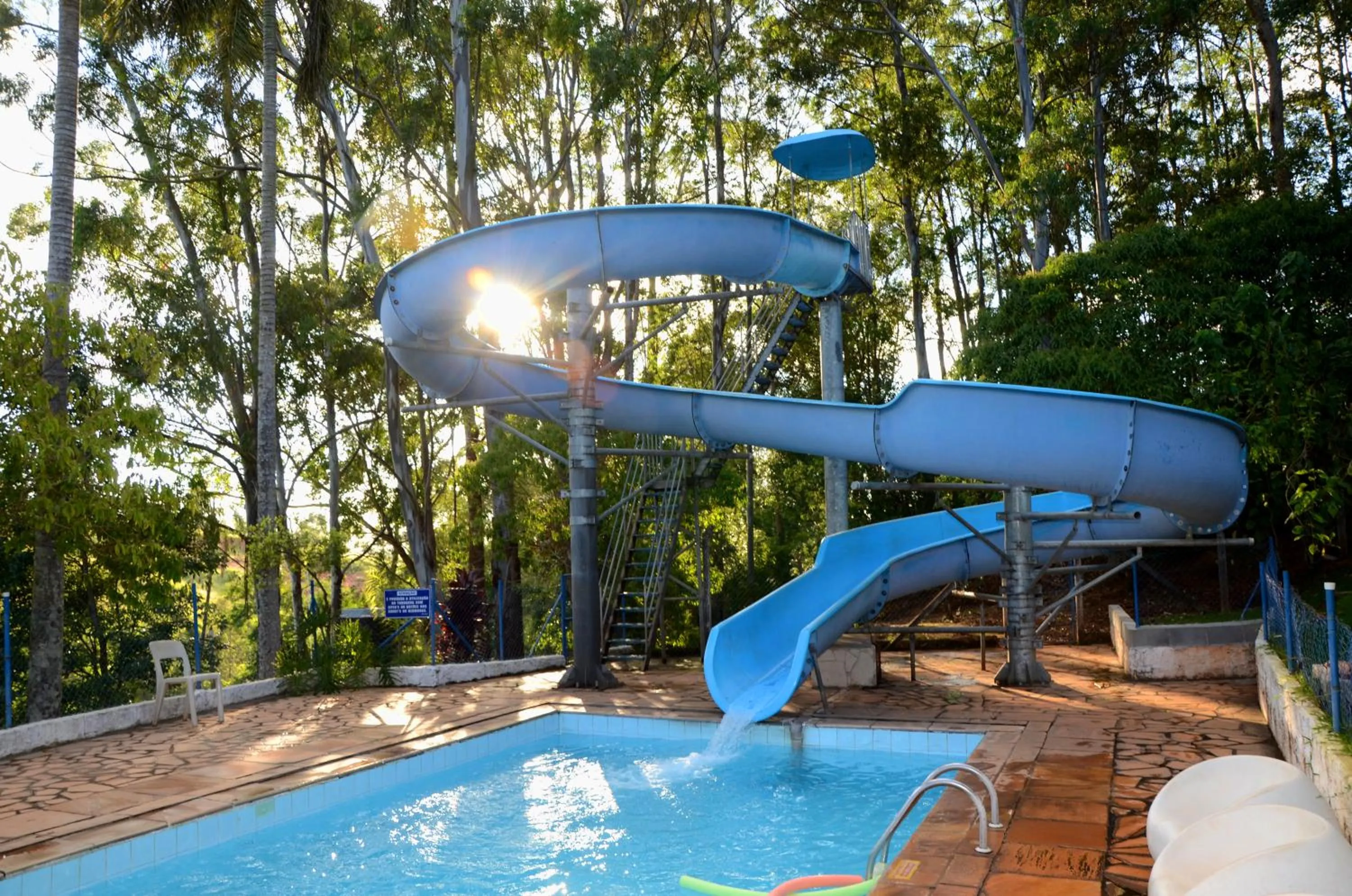 Swimming pool in Hotel Akropolis