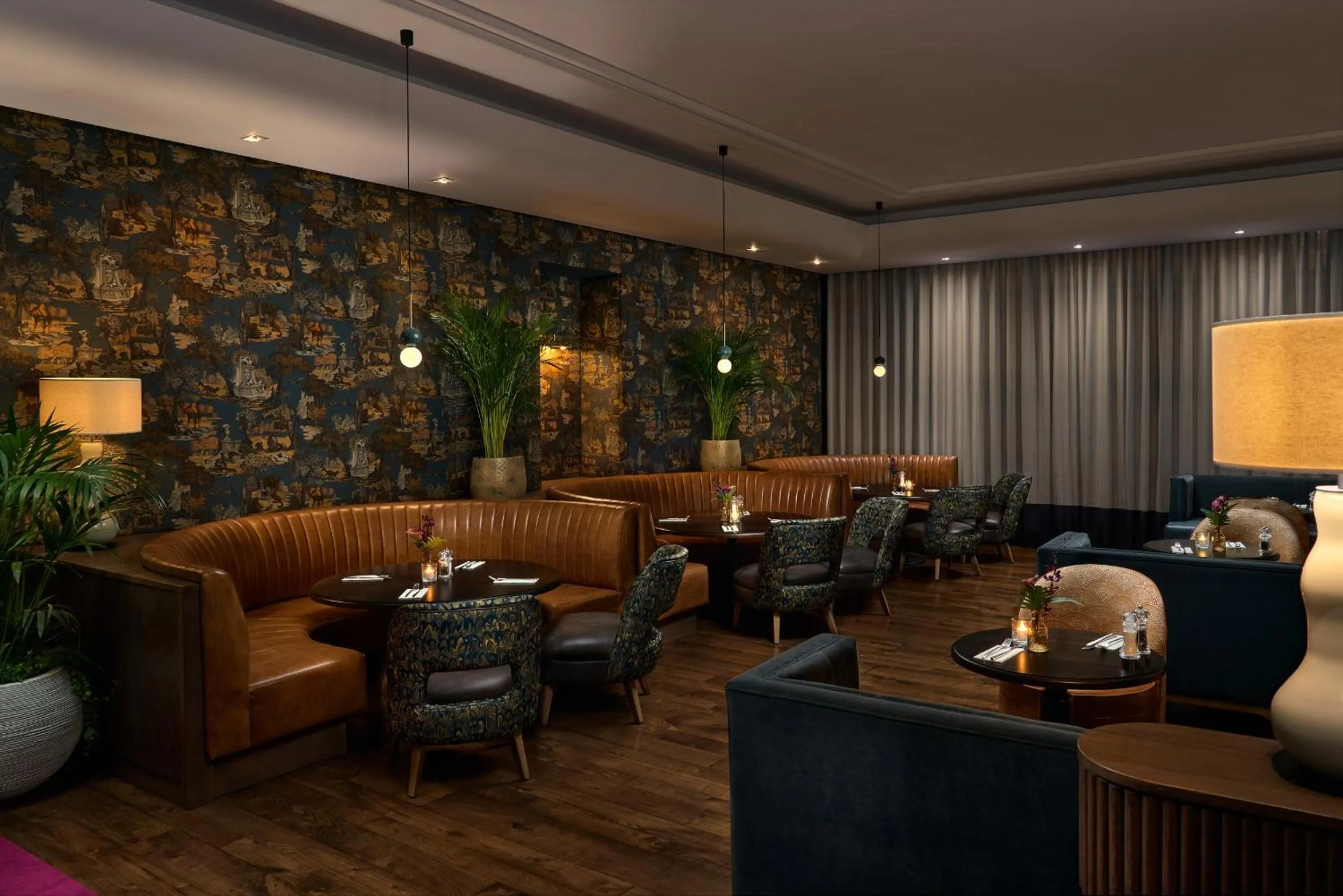 Restaurant/places to eat in The g Hotel & Spa