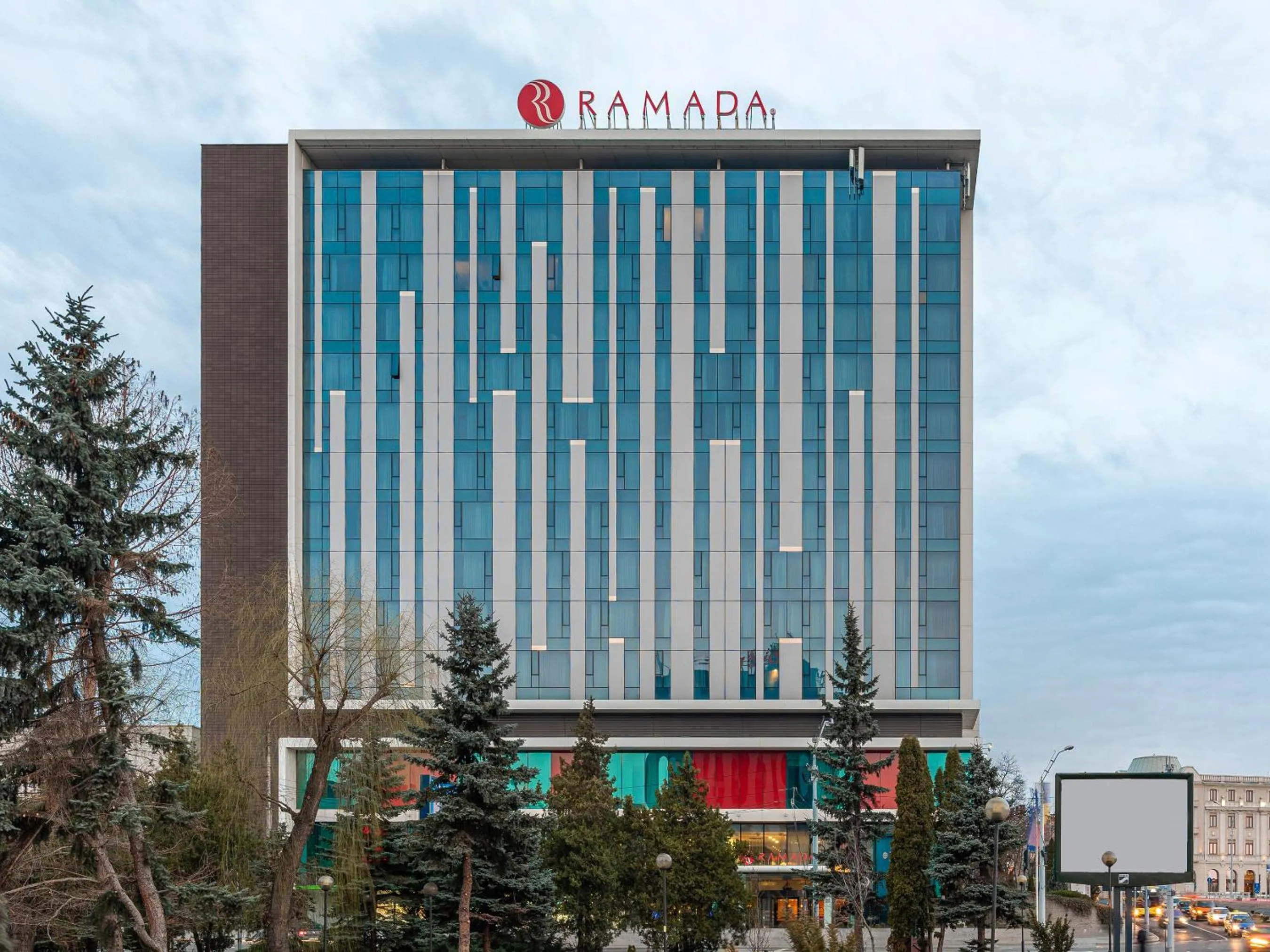 Facade/entrance in Ramada Sibiu Hotel