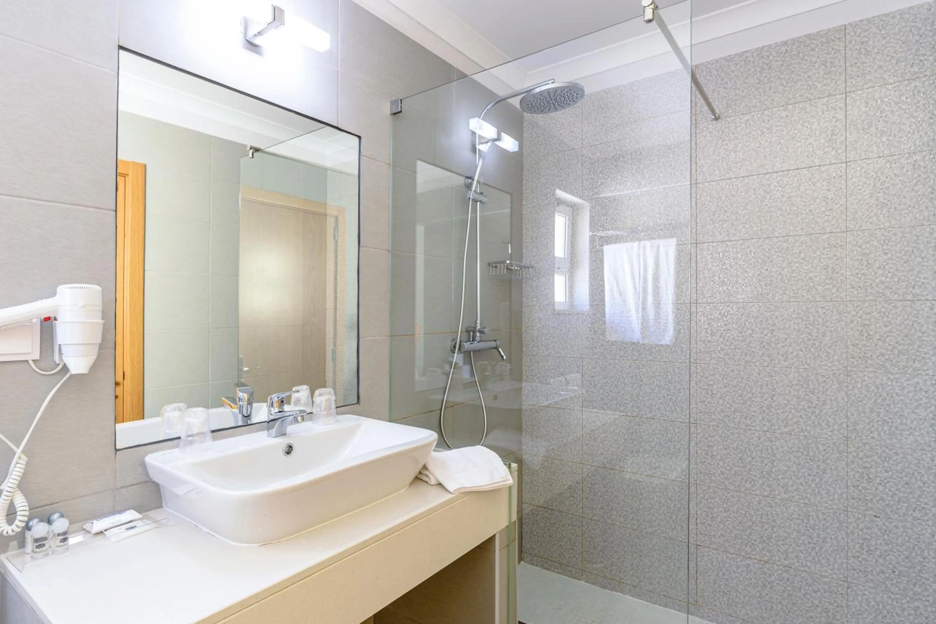 Shower in Browns Sports Resort