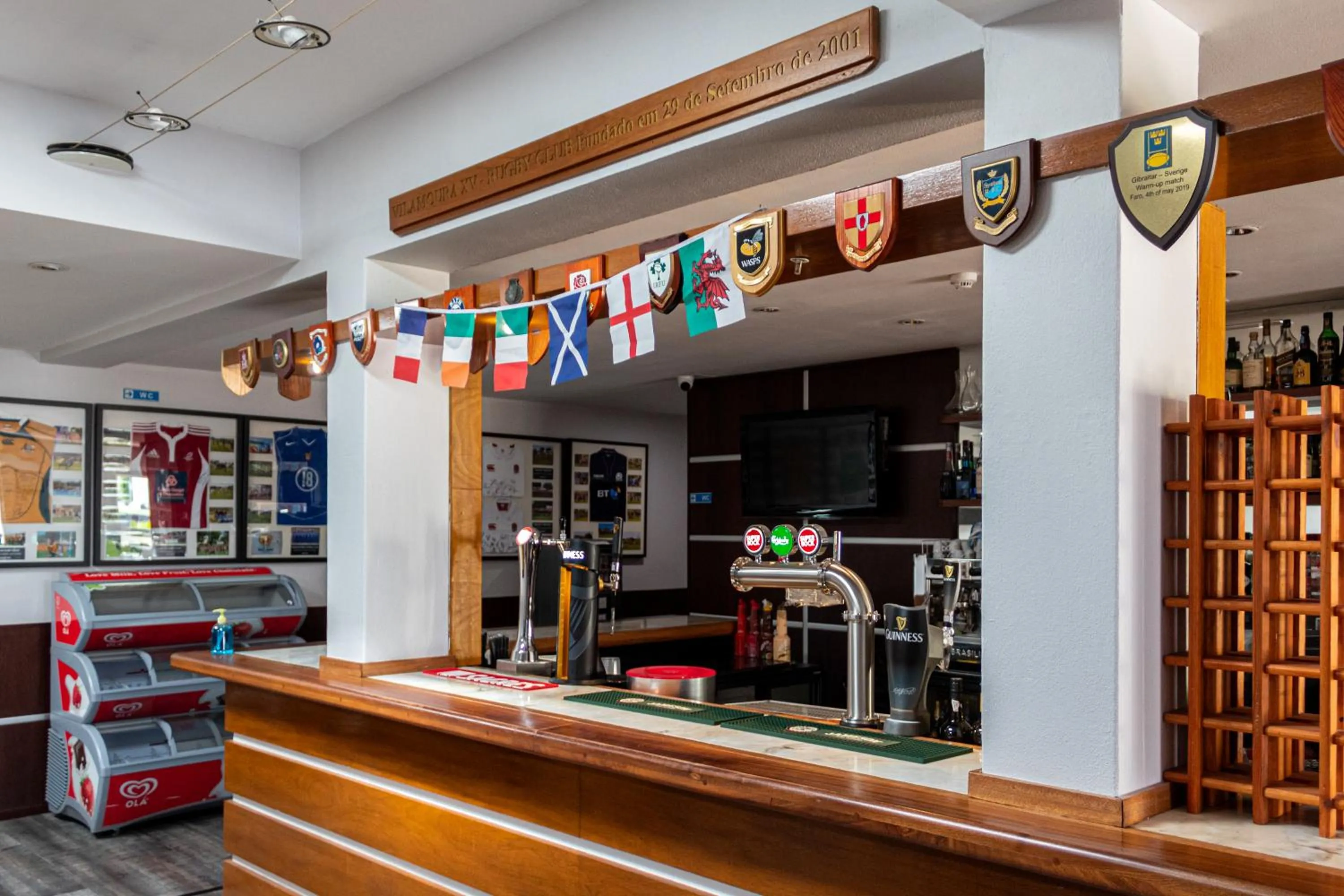 Restaurant/places to eat in Browns Sports Resort