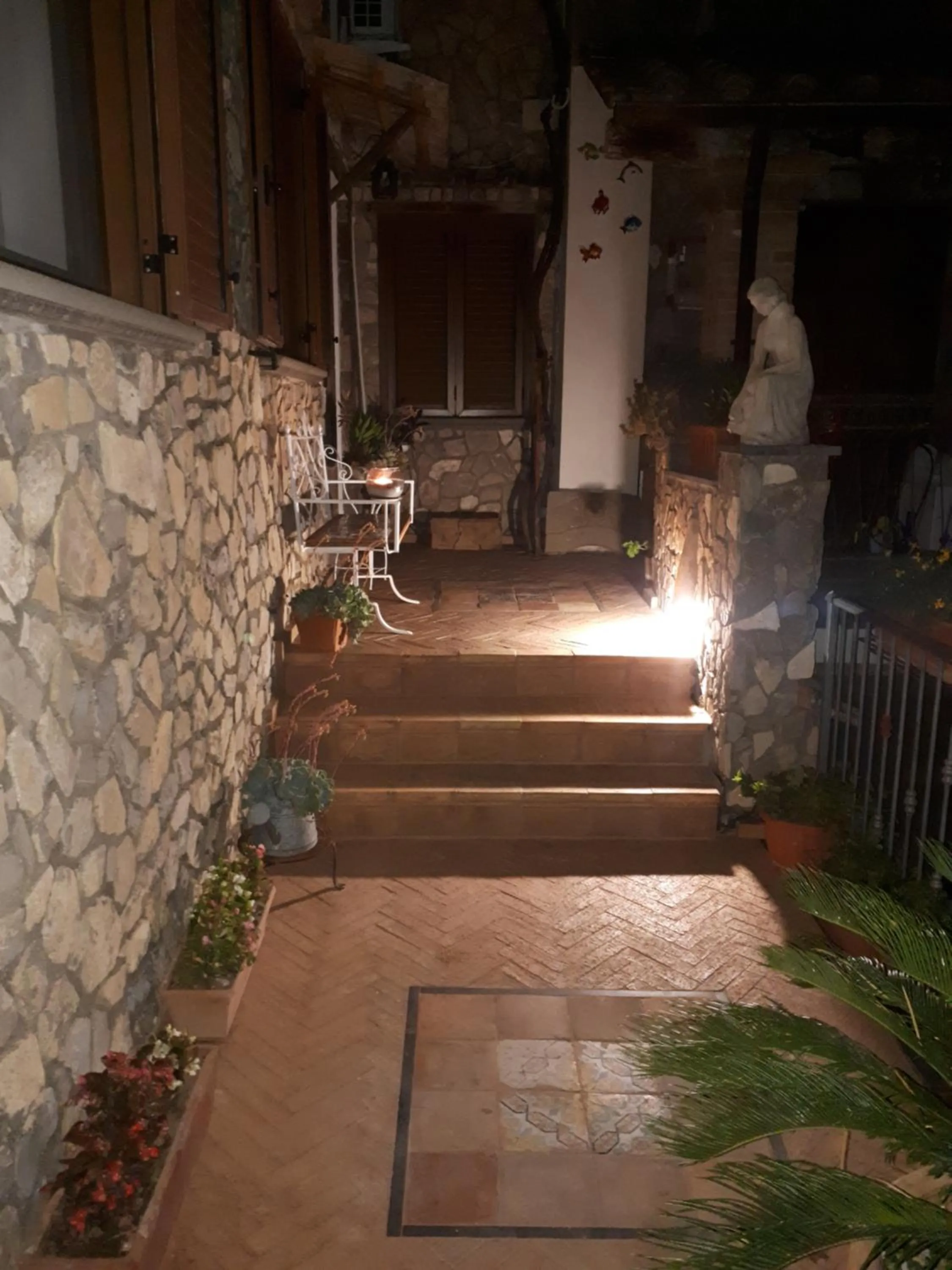 Garden view in Hill Valley View