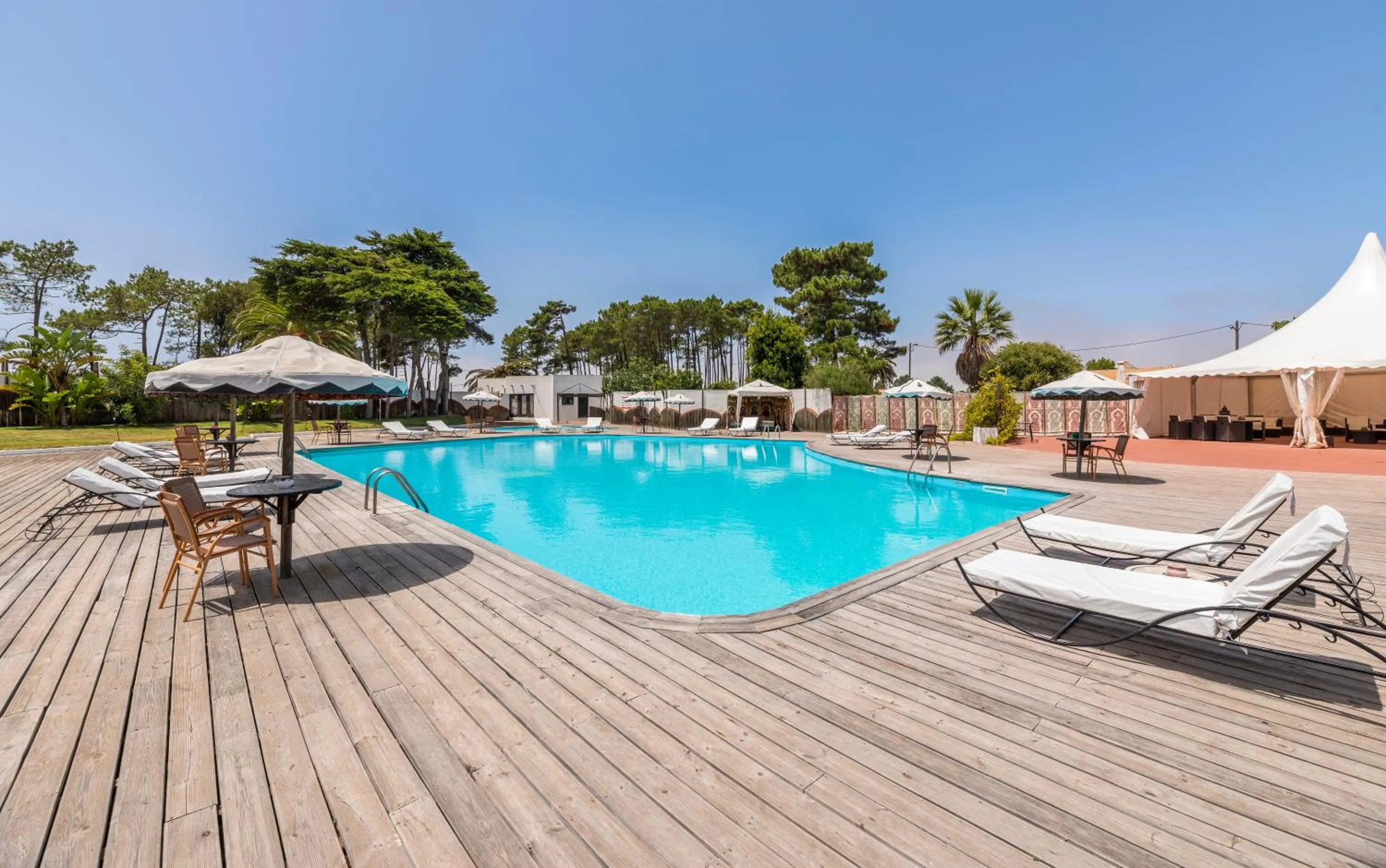 Pool view in Hotel Vale Da Telha