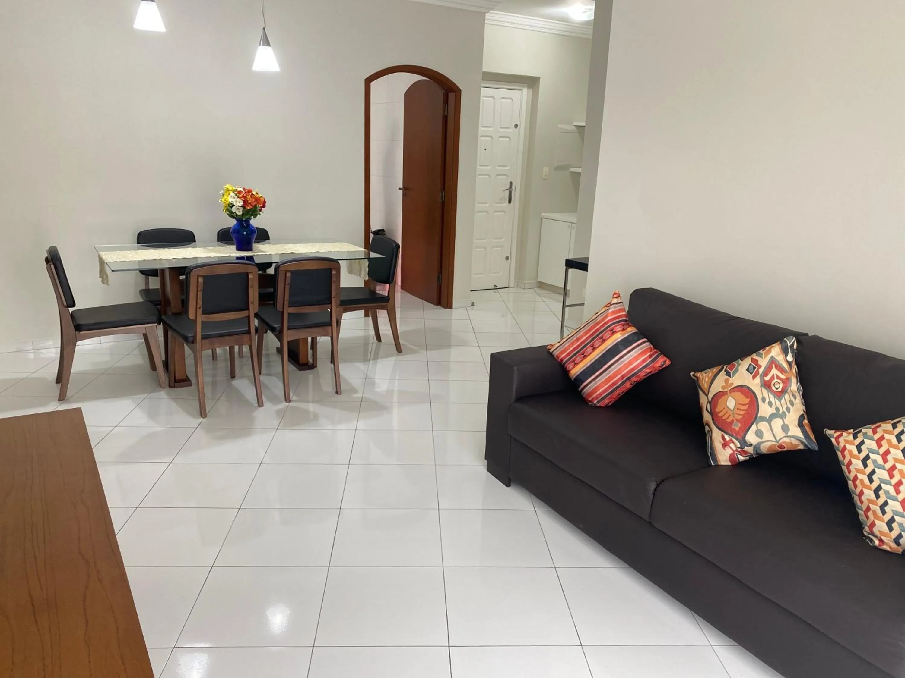 Living room in Apto praia do Tombo - Guarujá