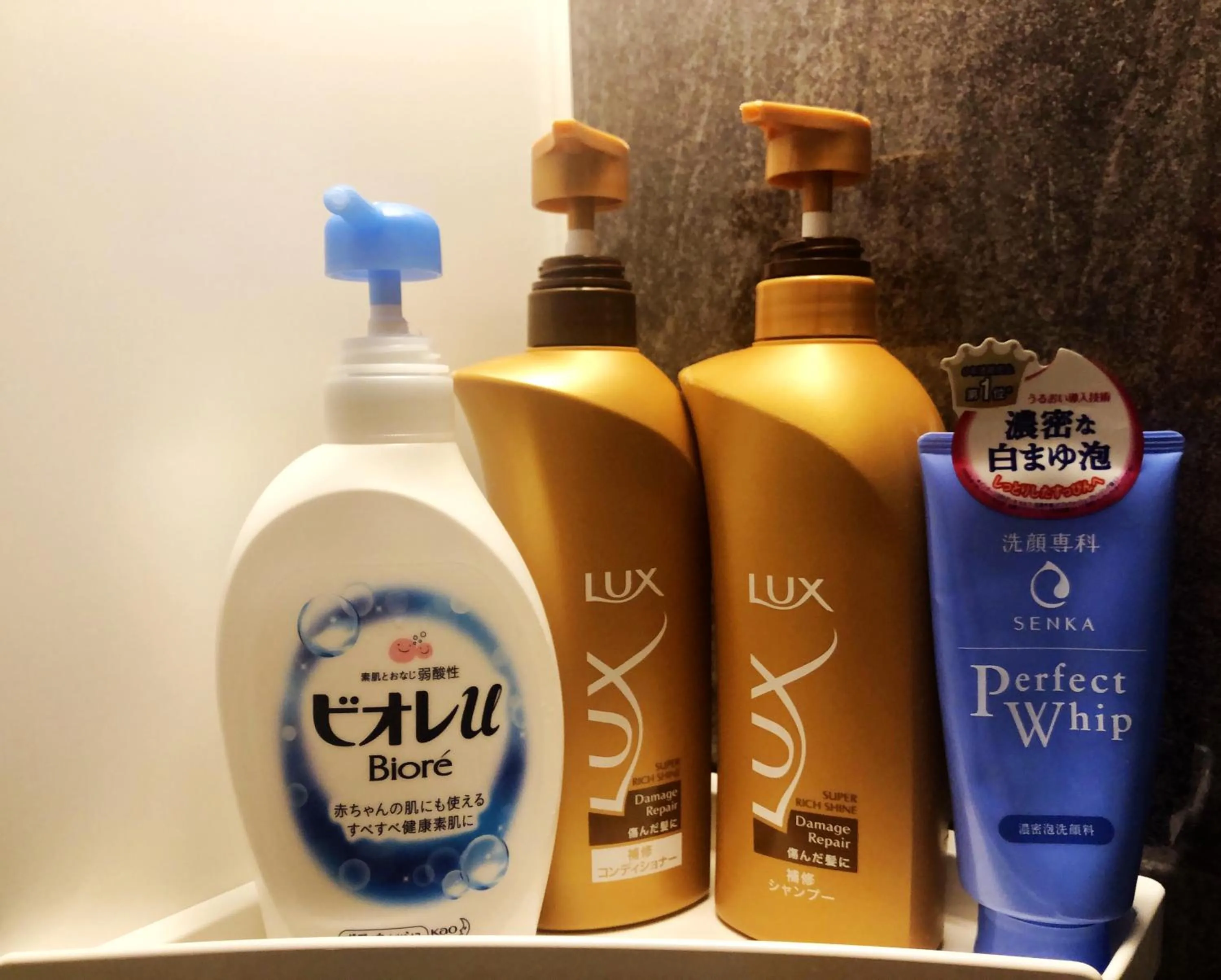 Bathroom in A Leaf Inn