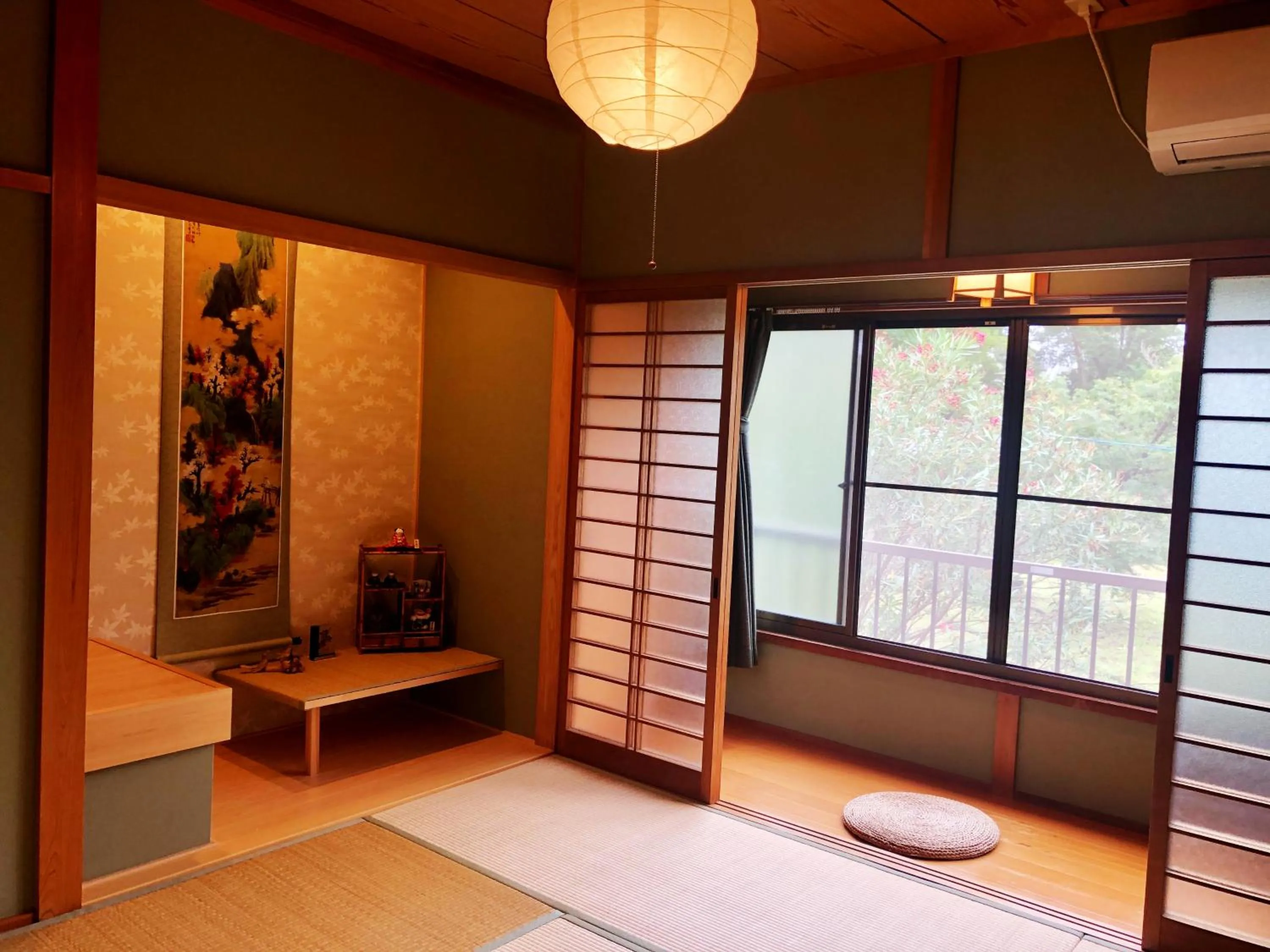 Bedroom in A Leaf Inn