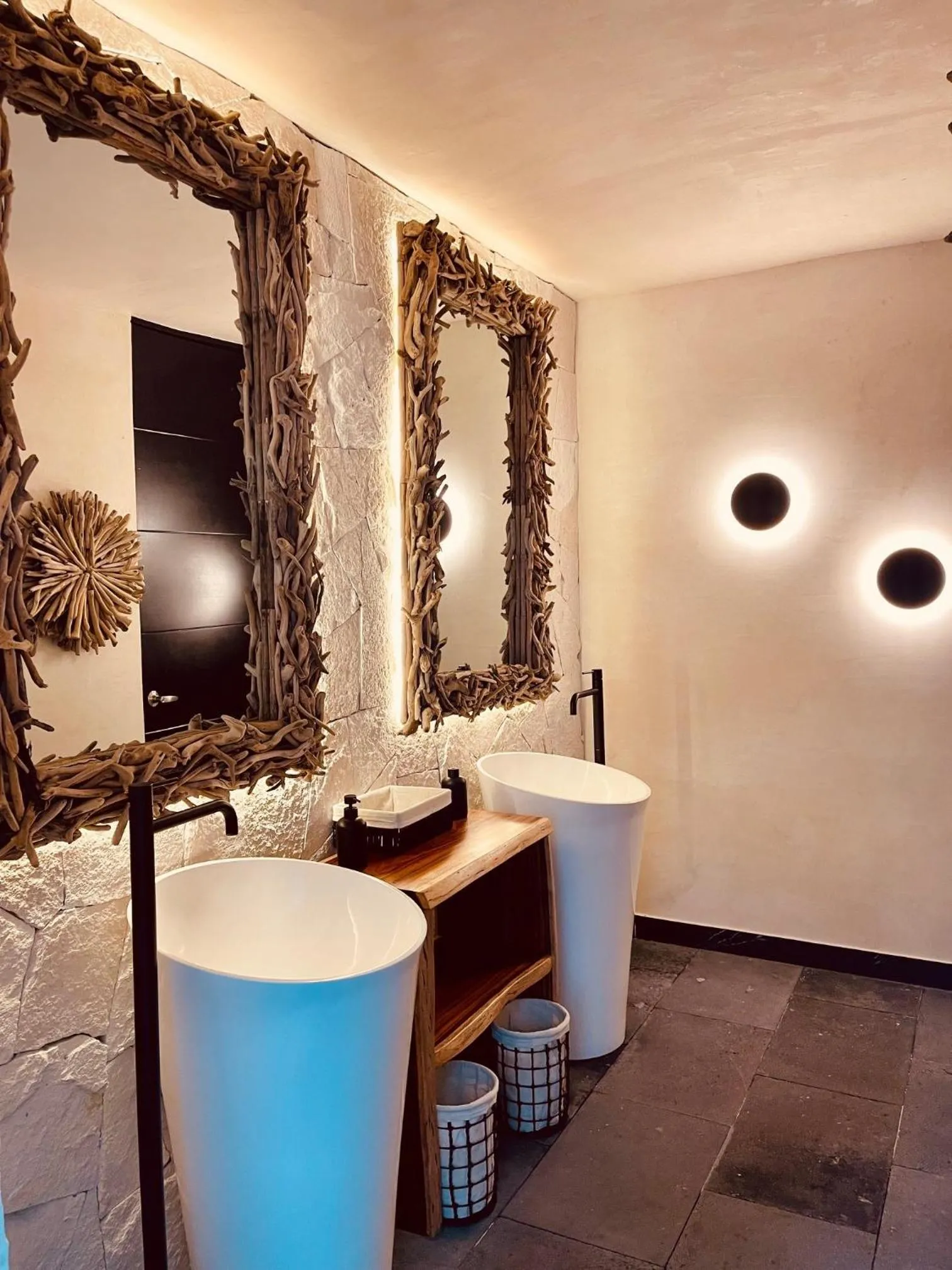 Open Air Bath in Grand City Hotel Cancun