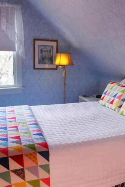 Photo of the whole room, Bed in Luther Ogden Inn