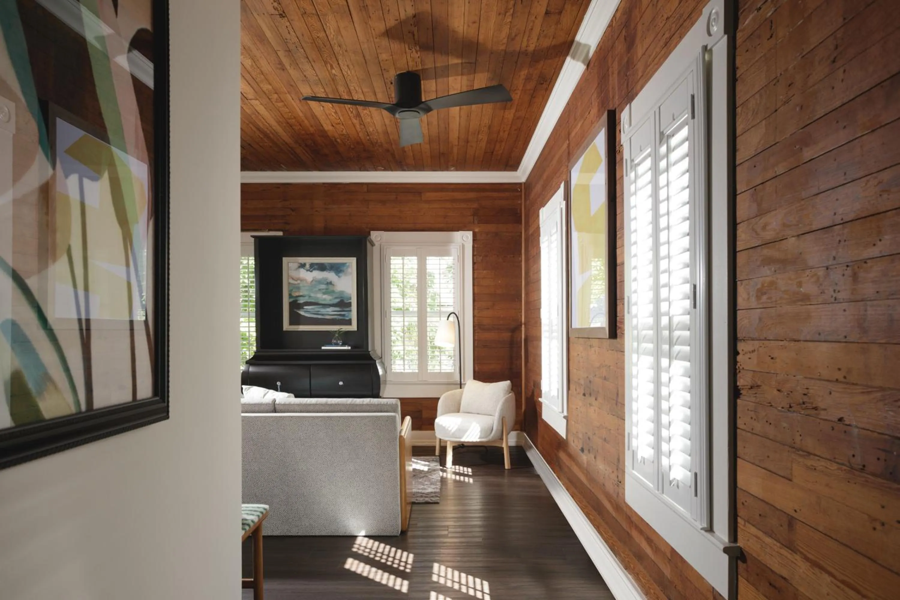 Living room in Ridley House - Key West Historic Inns