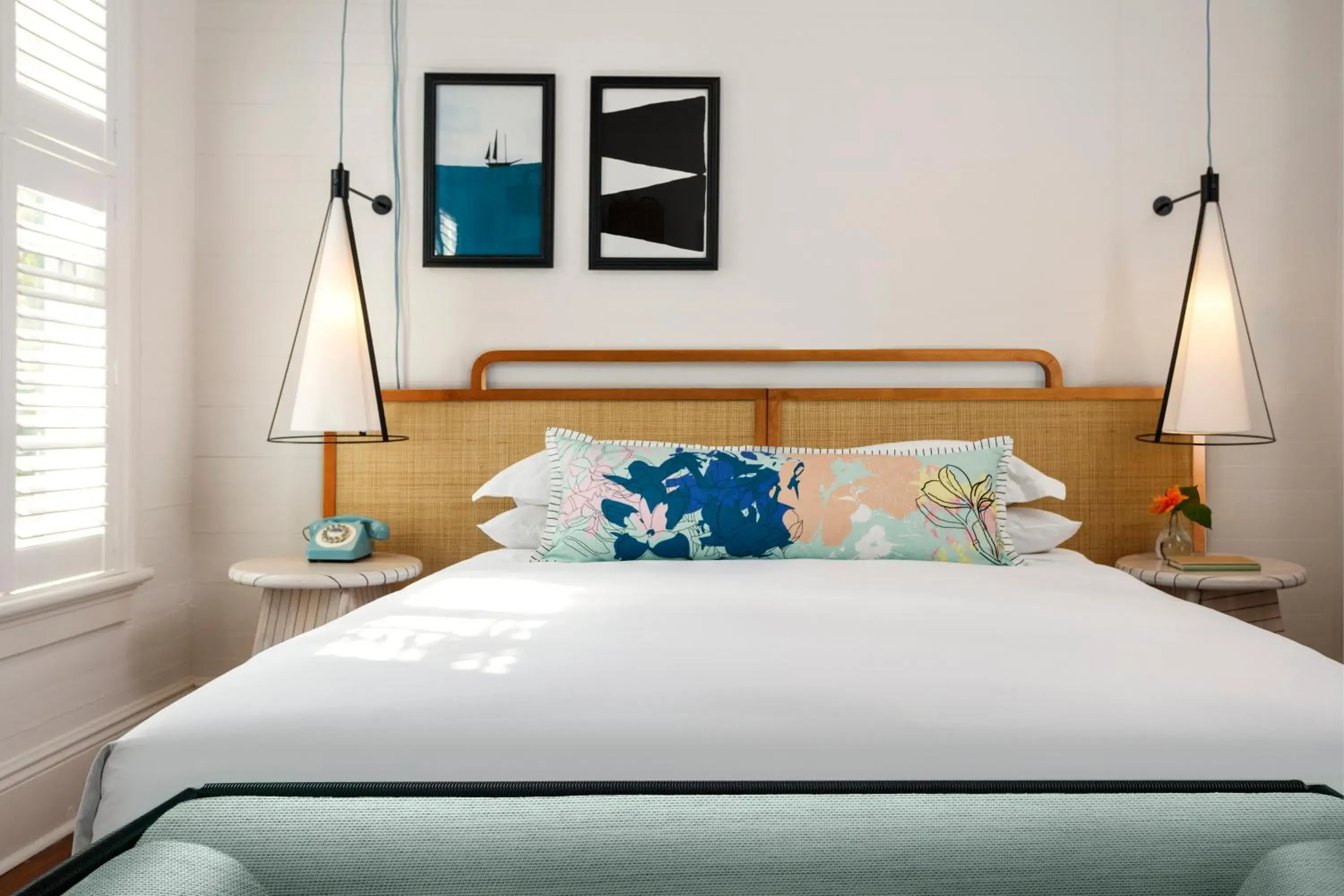 CYPRESS MOBILITY 1 KING in Ridley House - Key West Historic Inns CYPRESS MOBILITY 1 KING in Ridley House - Key West Historic Inns